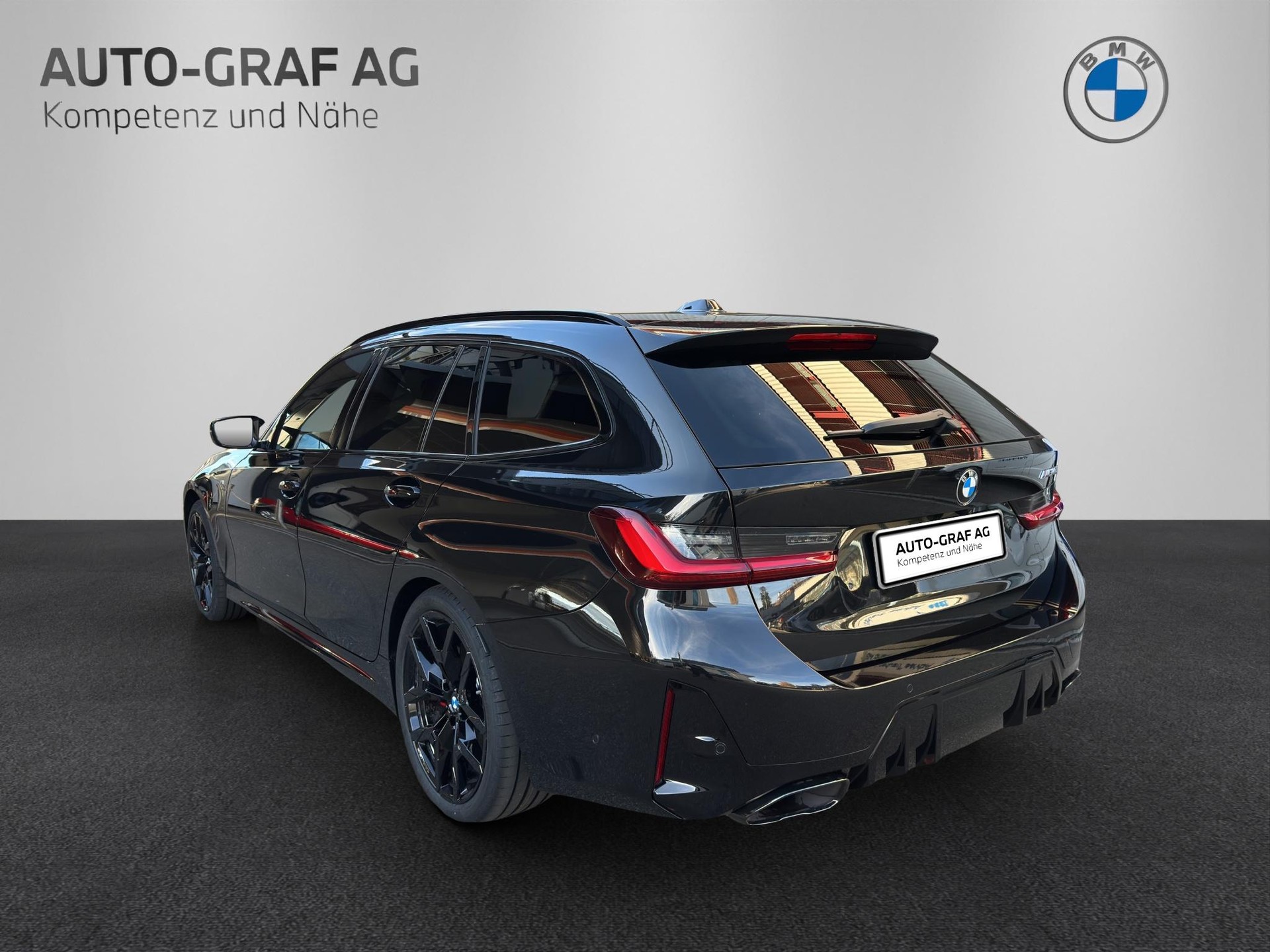 BMW M340d xDrive Touring M Sport Pro-image-2