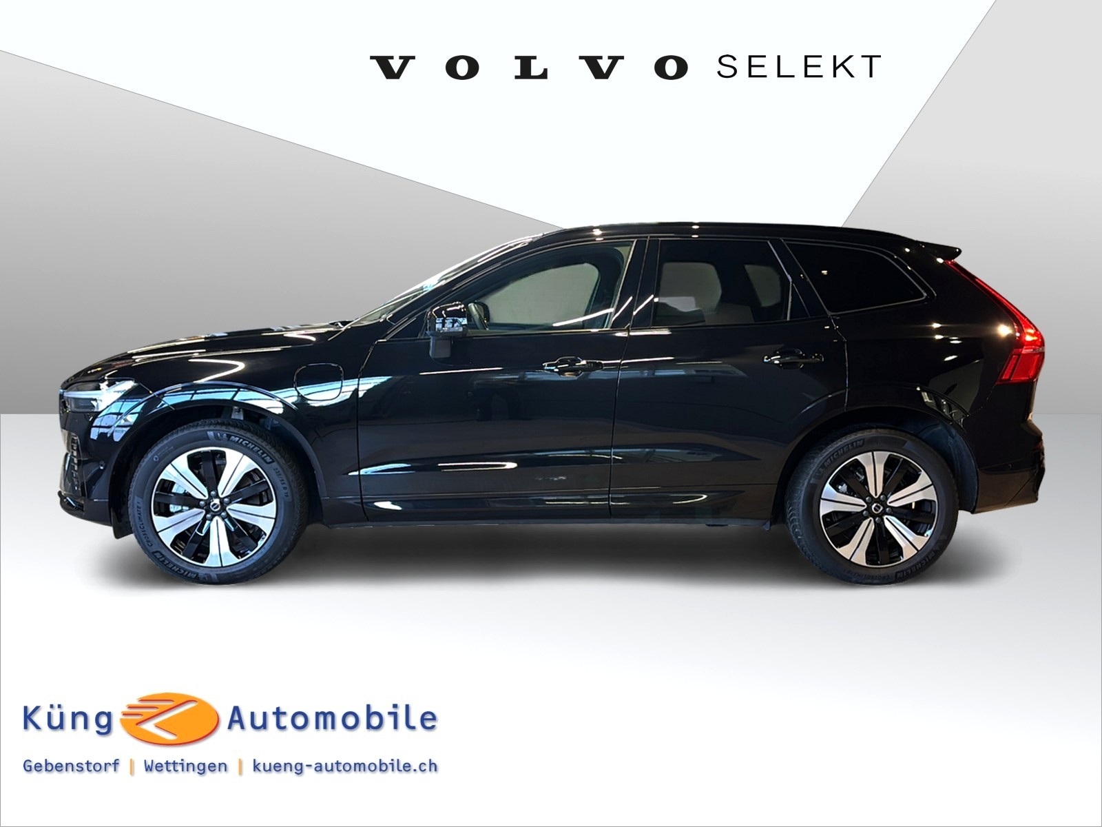 VOLVO XC60 T8 eAWD PluginHybrid Plus Dark Geartronic-image-2