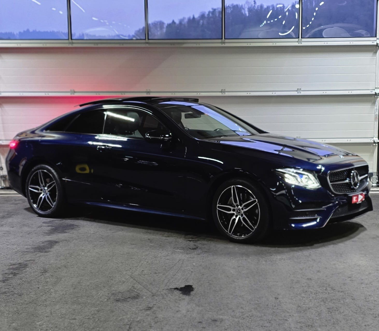 MERCEDES-BENZ E 200 Coupé AMG Line 4 Matic 9G-Tronic-image-6