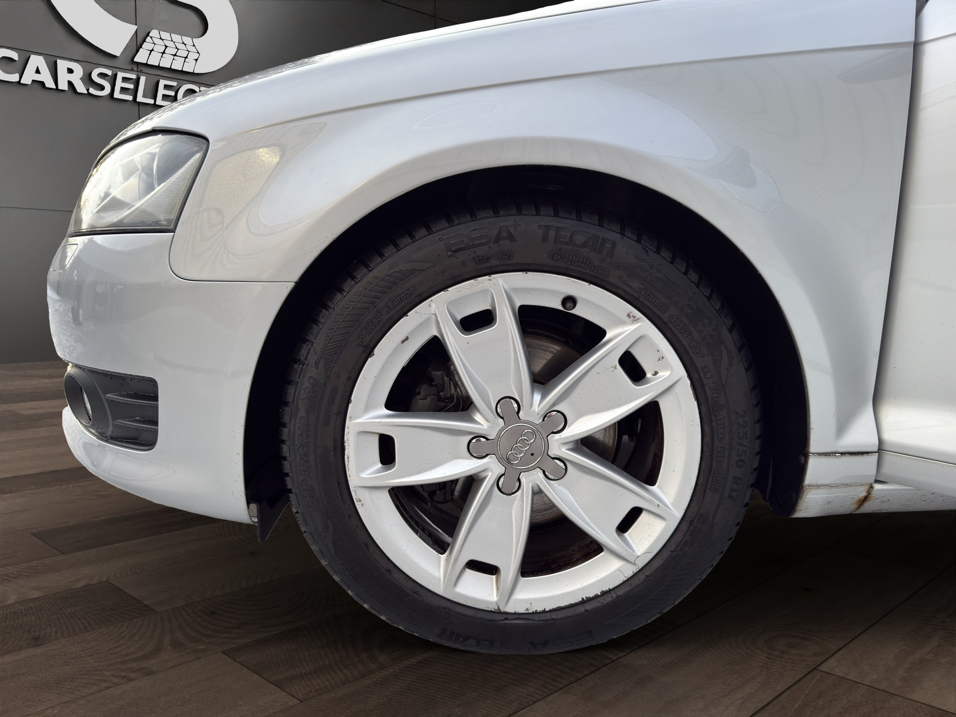 AUDI A3 Cabriolet 1.8 TFSI Ambition-image-13