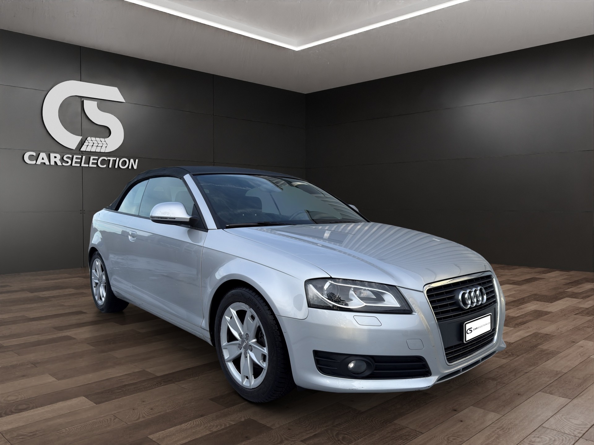 AUDI A3 Cabriolet 1.8 TFSI Ambition-image-6