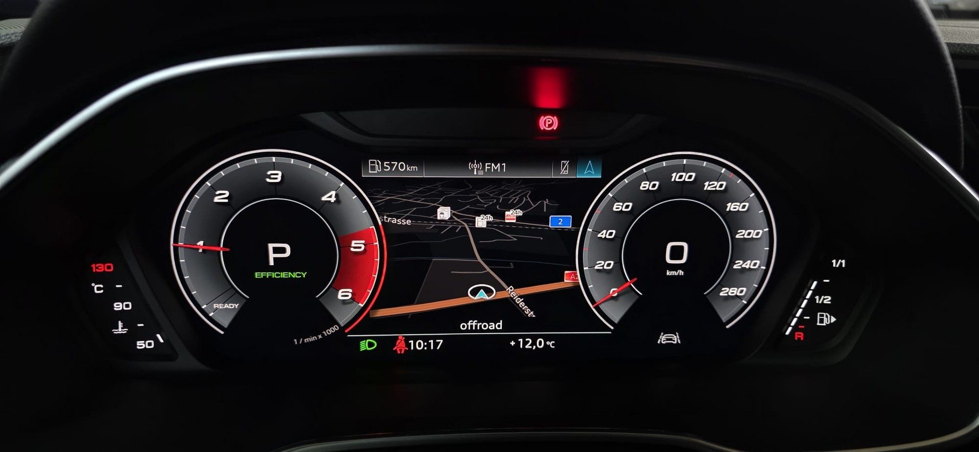 AUDI Q3 40 TDI S line quattro S-tronic *Standheizung*CH-Fahrzeug*-image-19