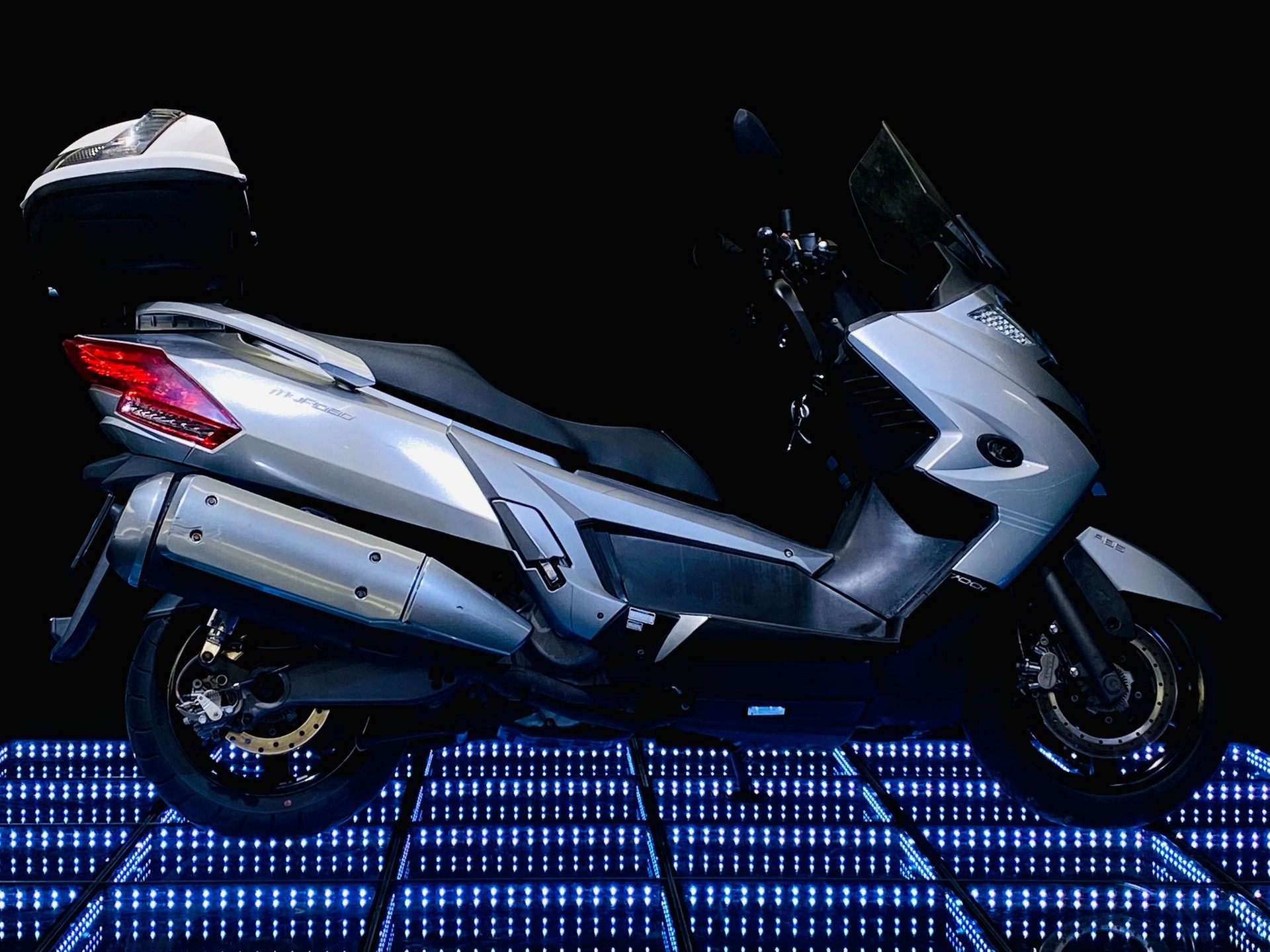 KYMCO Myroad 700 i Twin injection-showroom-element-2