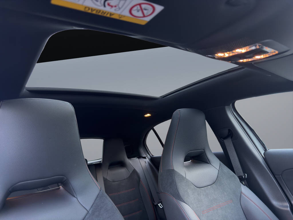 MERCEDES-BENZ A 220 AMG Line 4matic-image-13