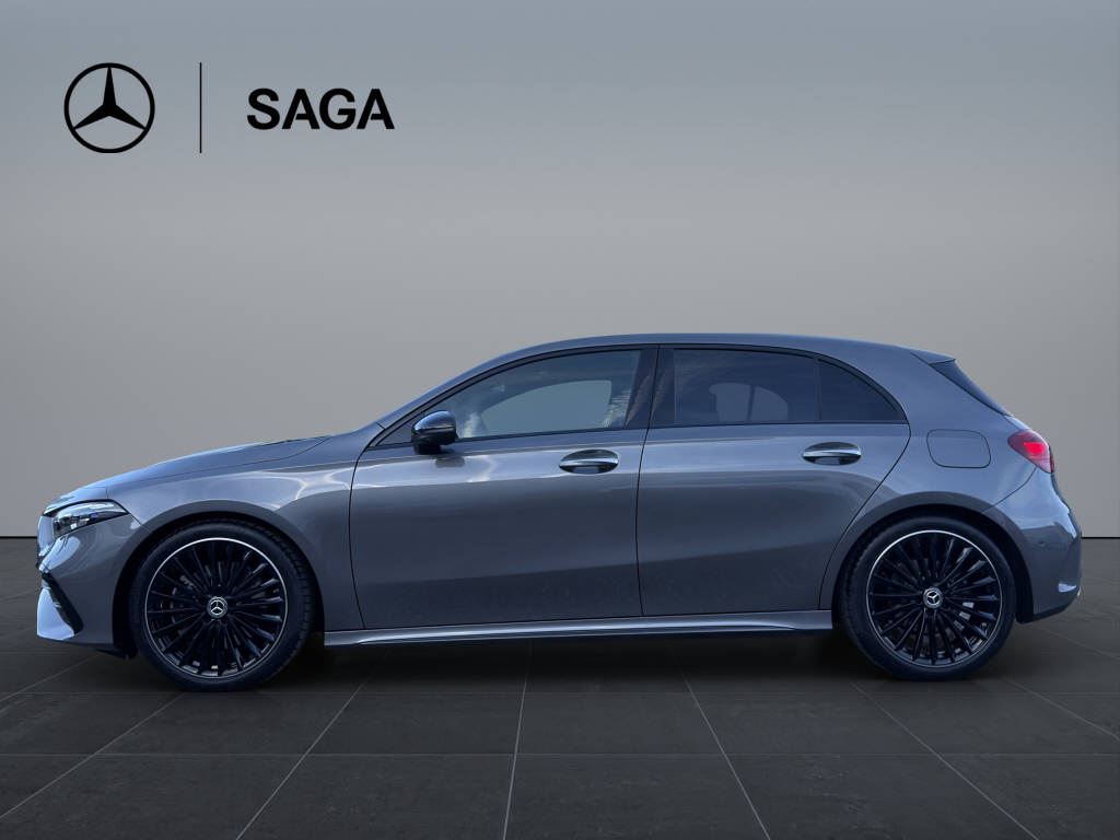 MERCEDES-BENZ A 220 AMG Line 4matic-image-6