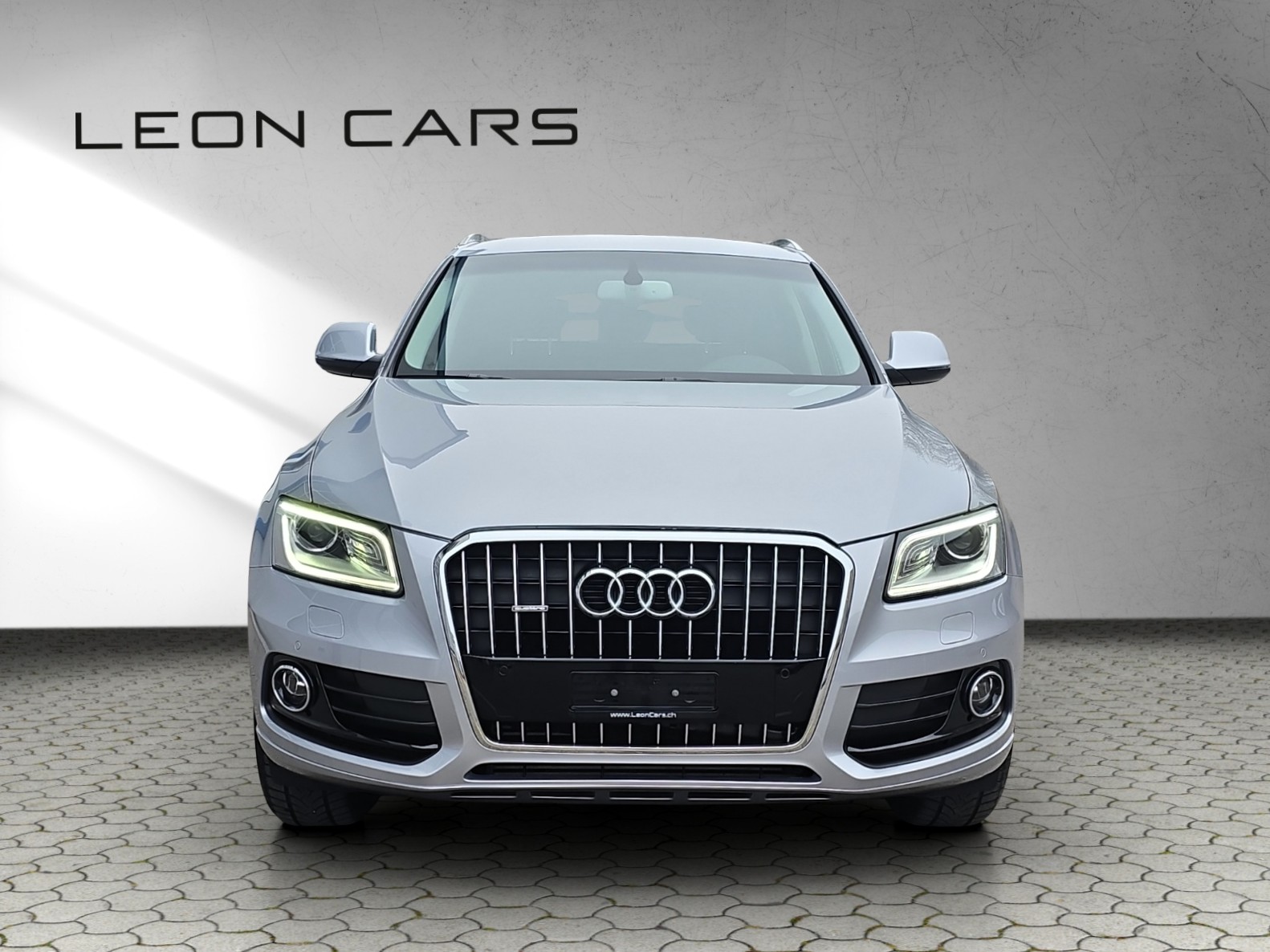 AUDI Q5 2.0 TFSI quattro tiptronic-image-3