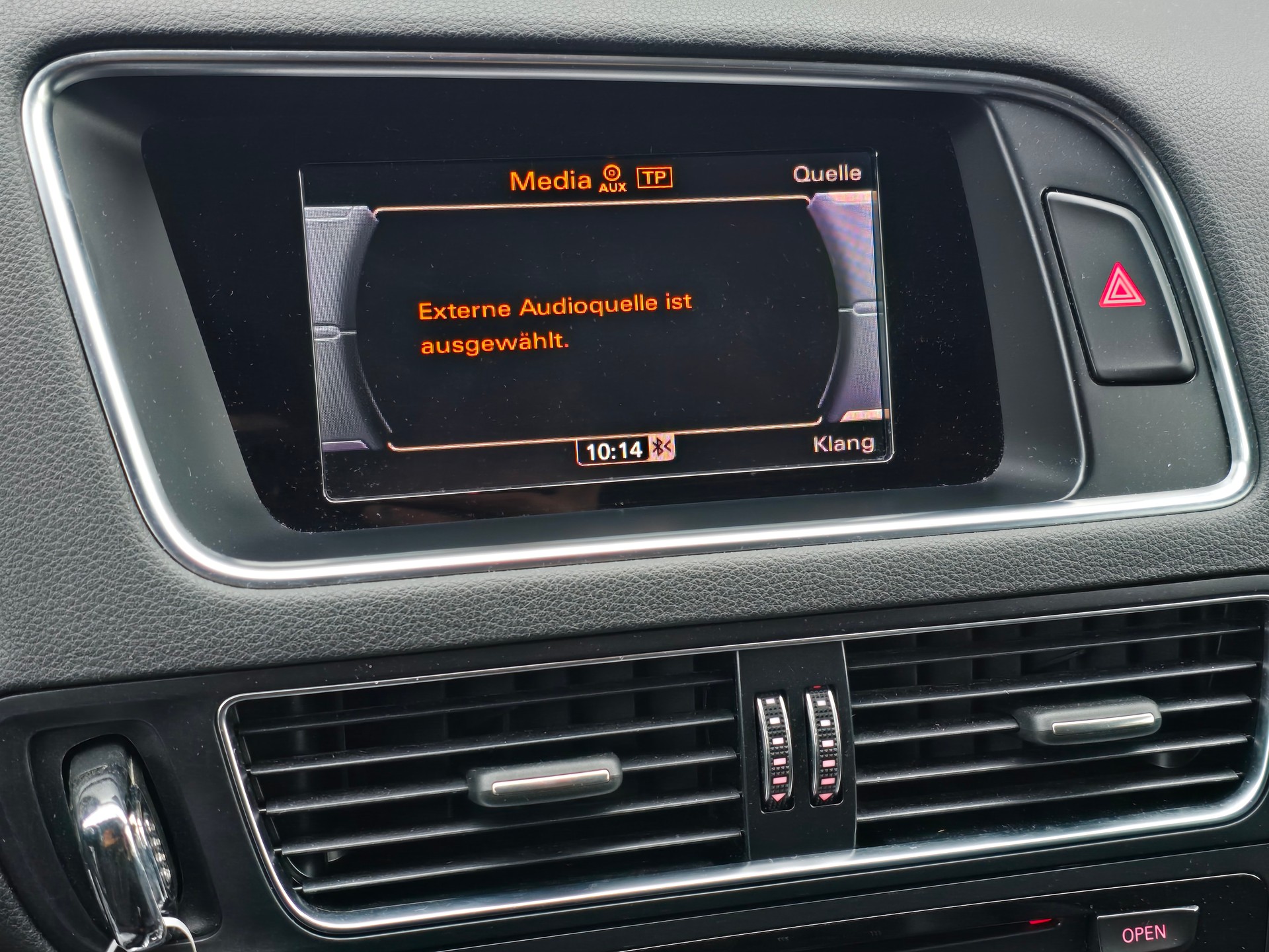 AUDI Q5 2.0 TFSI quattro tiptronic-image-19