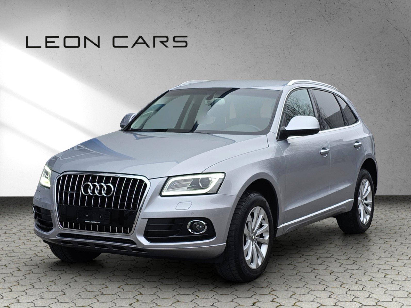 AUDI Q5 2.0 TFSI quattro tiptronic-image-0