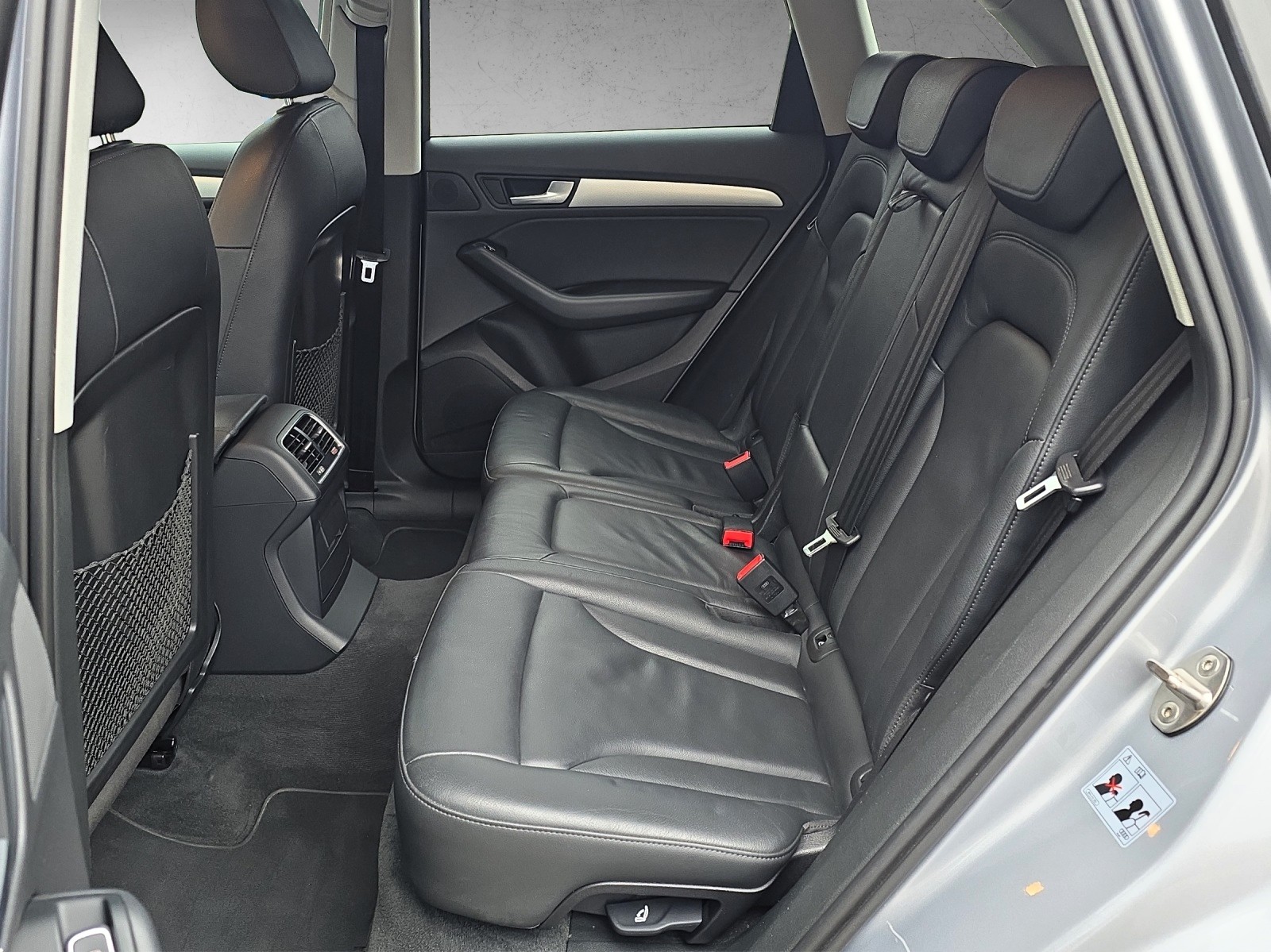 AUDI Q5 2.0 TFSI quattro tiptronic-image-11