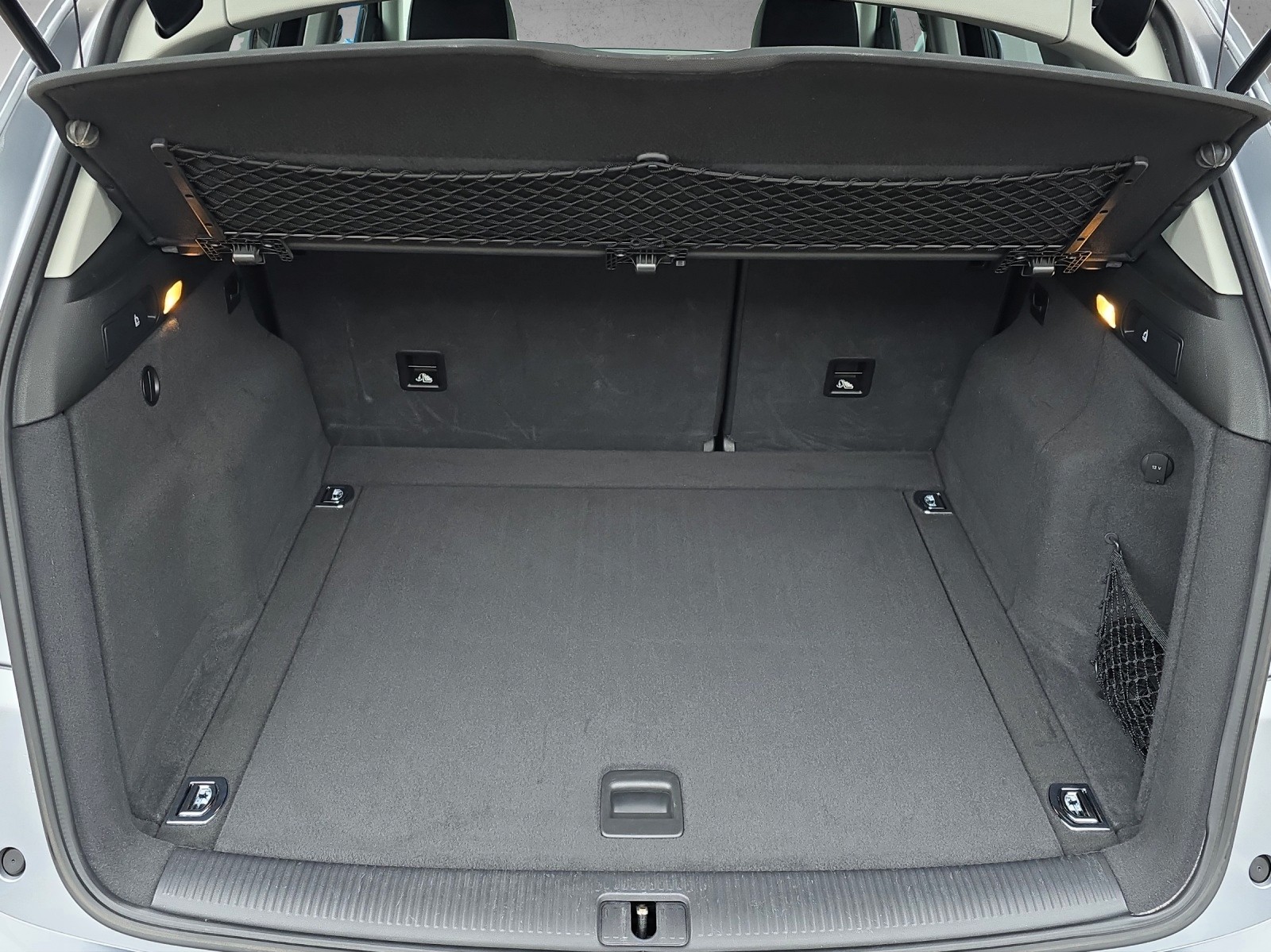 AUDI Q5 2.0 TFSI quattro tiptronic-image-13
