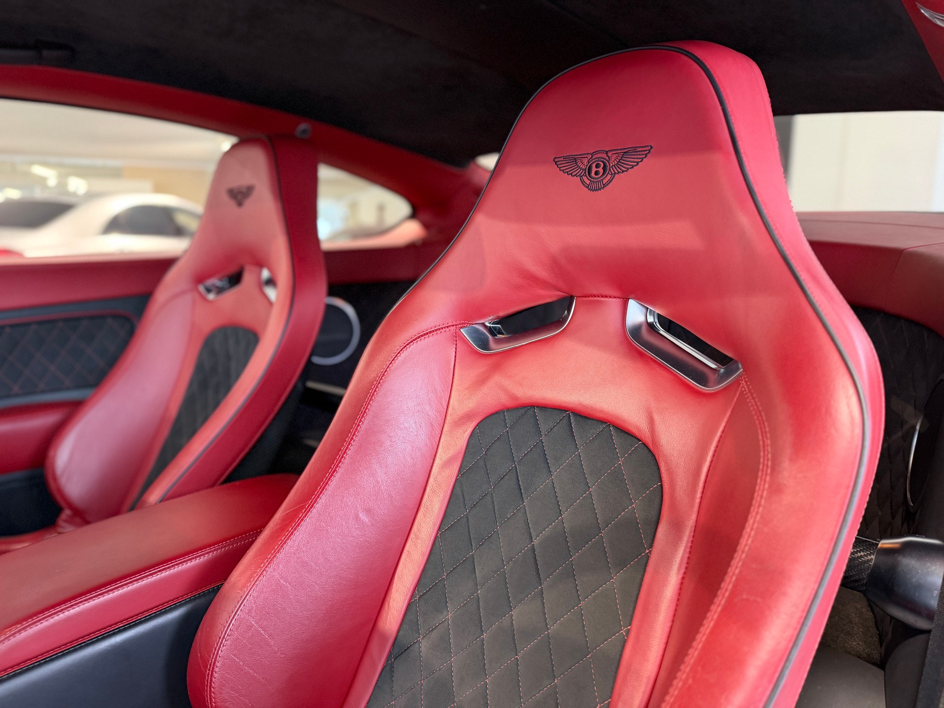 BENTLEY Continental Supersports 6.0 W12-image-13