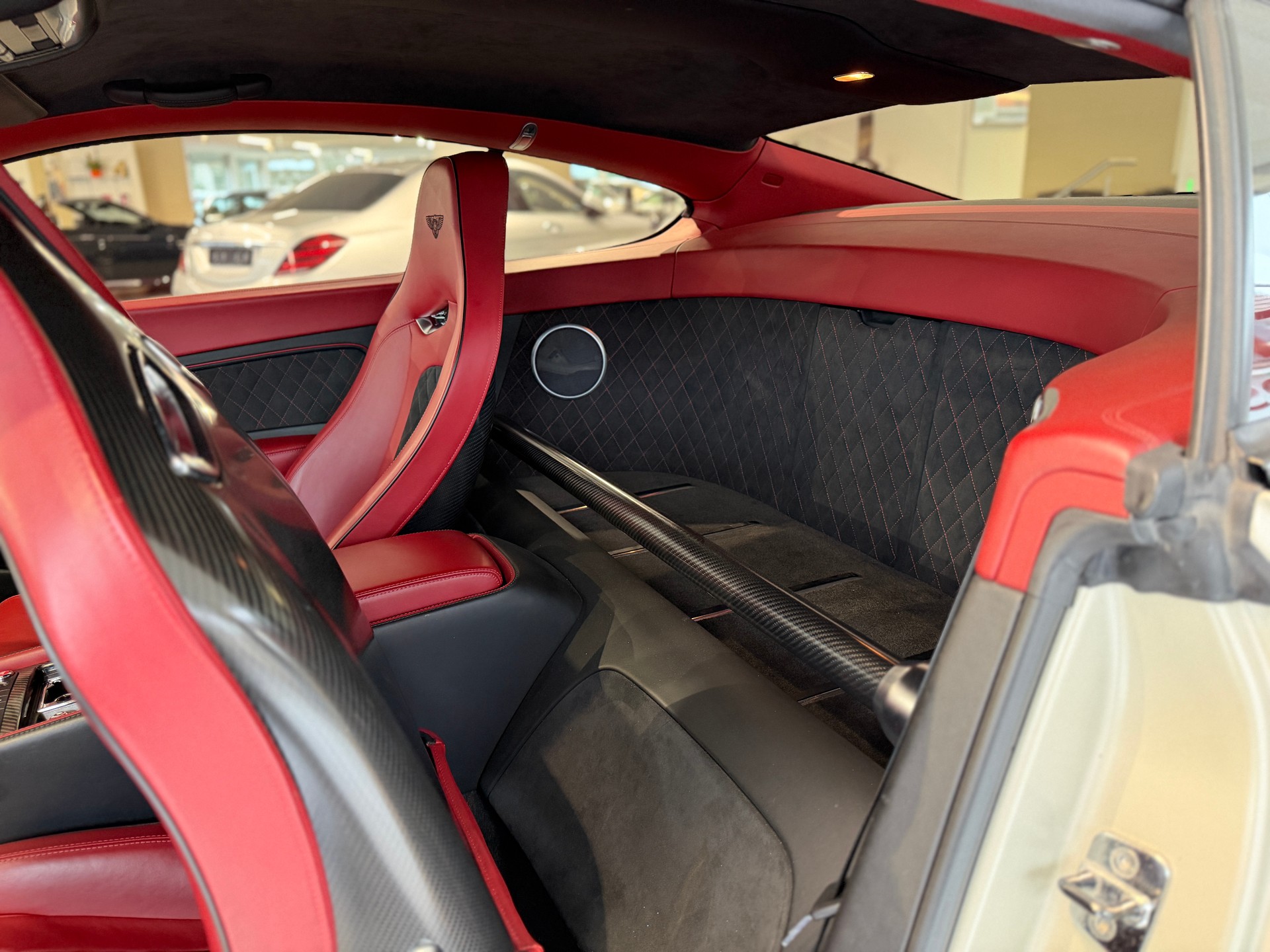 BENTLEY Continental Supersports 6.0 W12-image-11