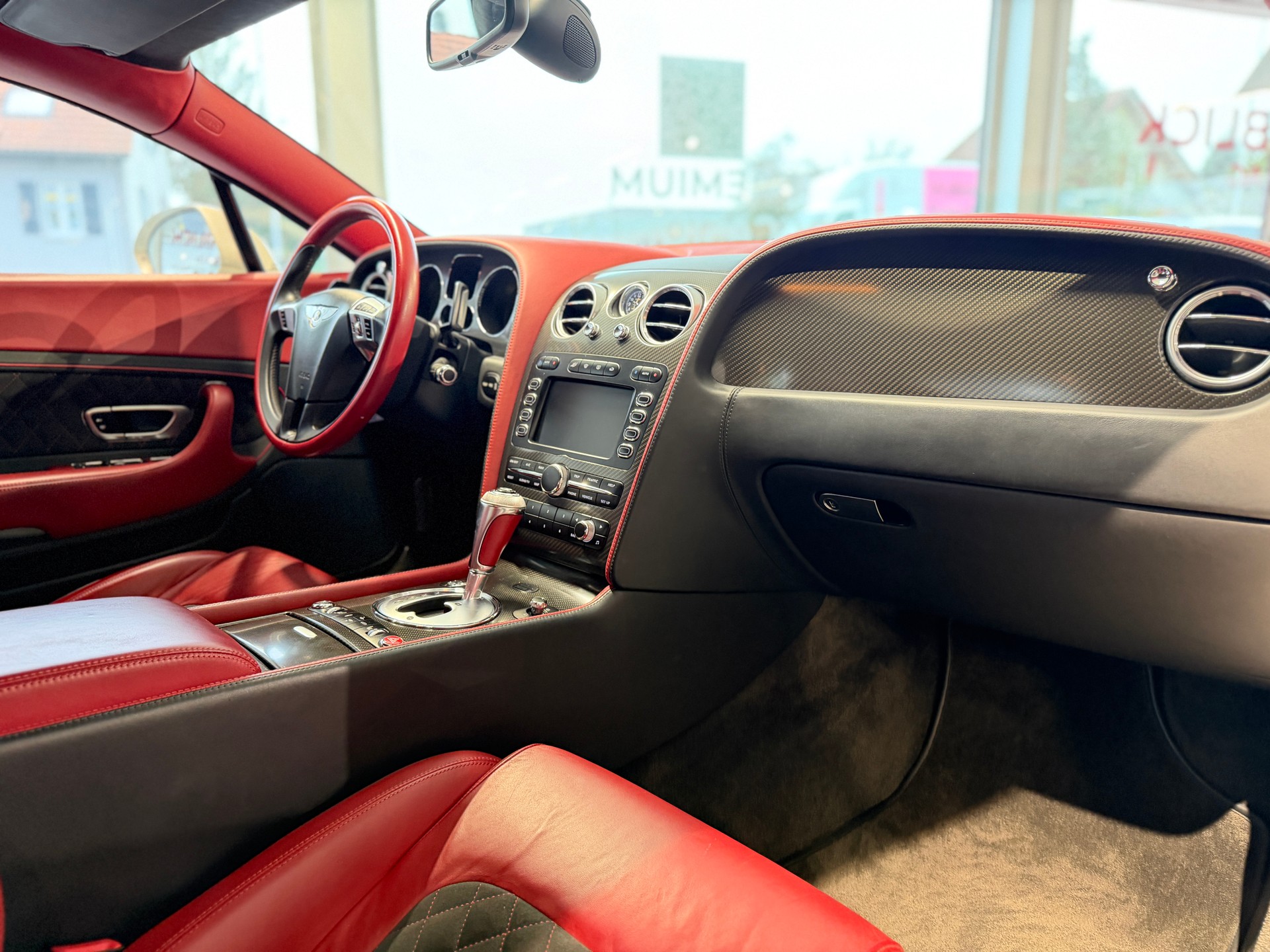 BENTLEY Continental Supersports 6.0 W12-image-18
