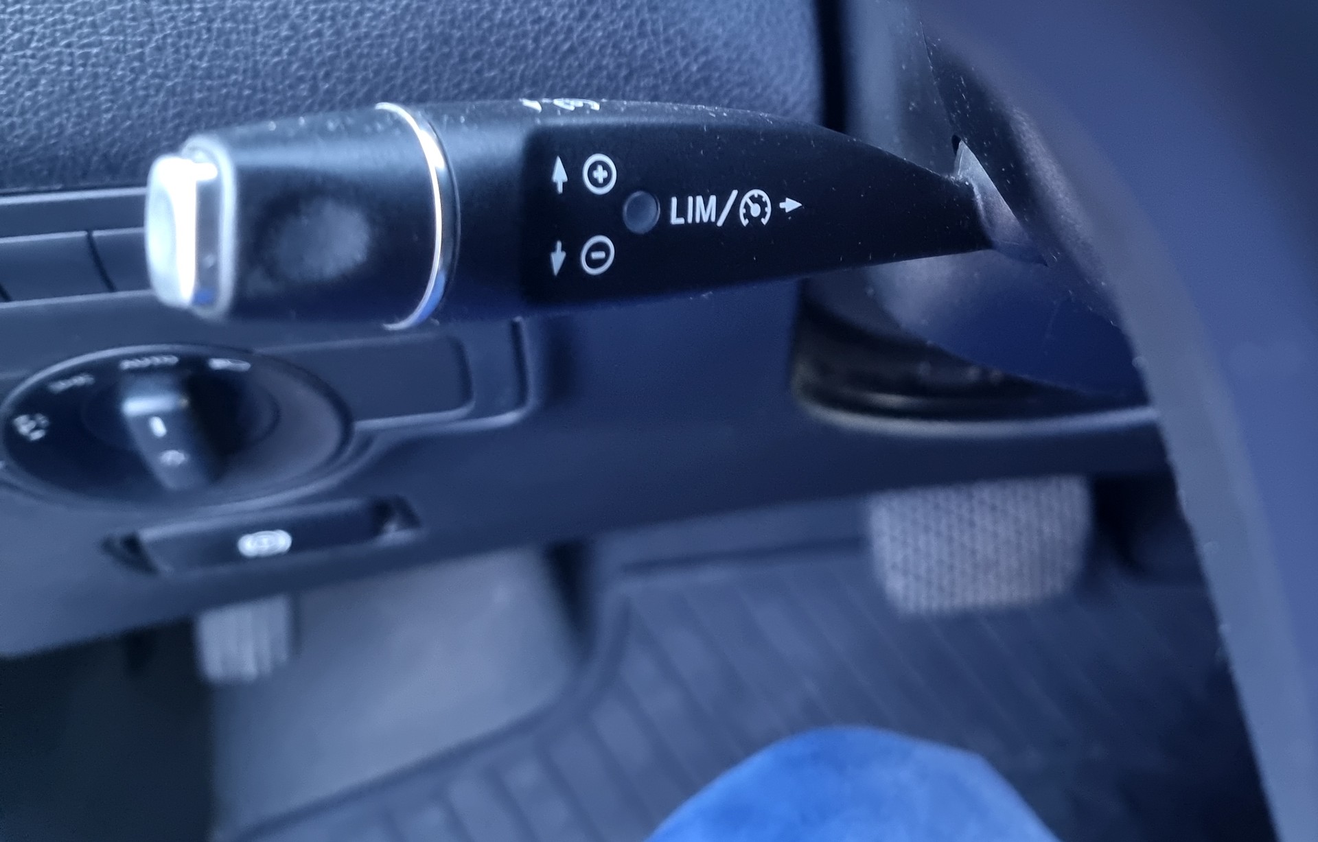 MERCEDES-BENZ Vito 114 CDI Lang 7G-Tronic-image-6