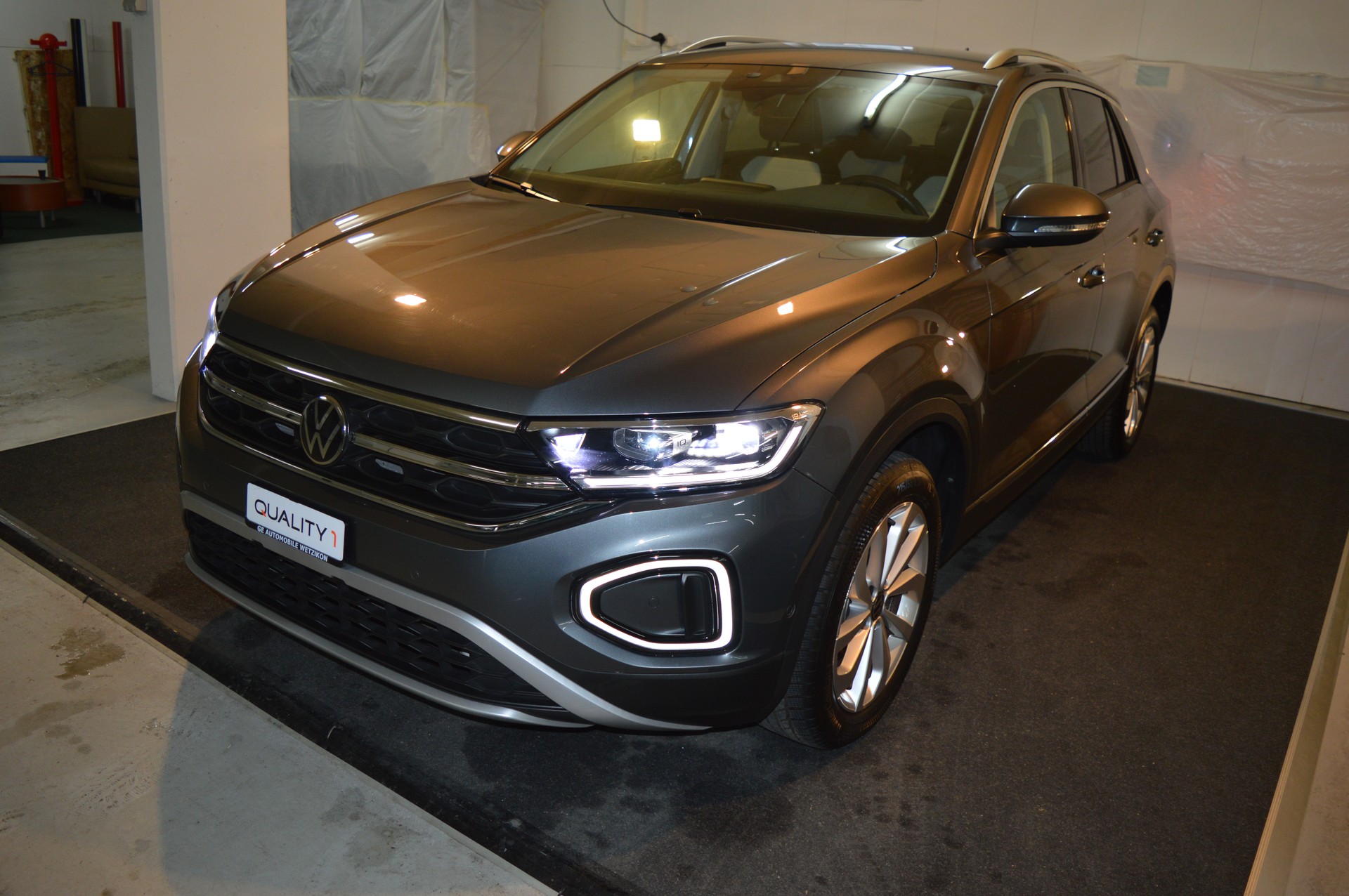 VW T-Roc 1.5 TSI EVO Style DSG-image-0