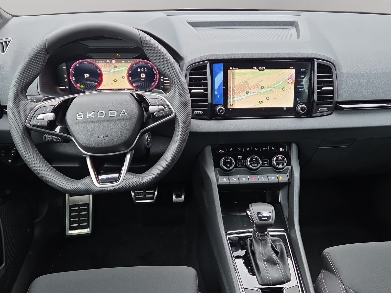 SKODA Karoq 2.0 TSI SportLine 4x4 DSG-image-6