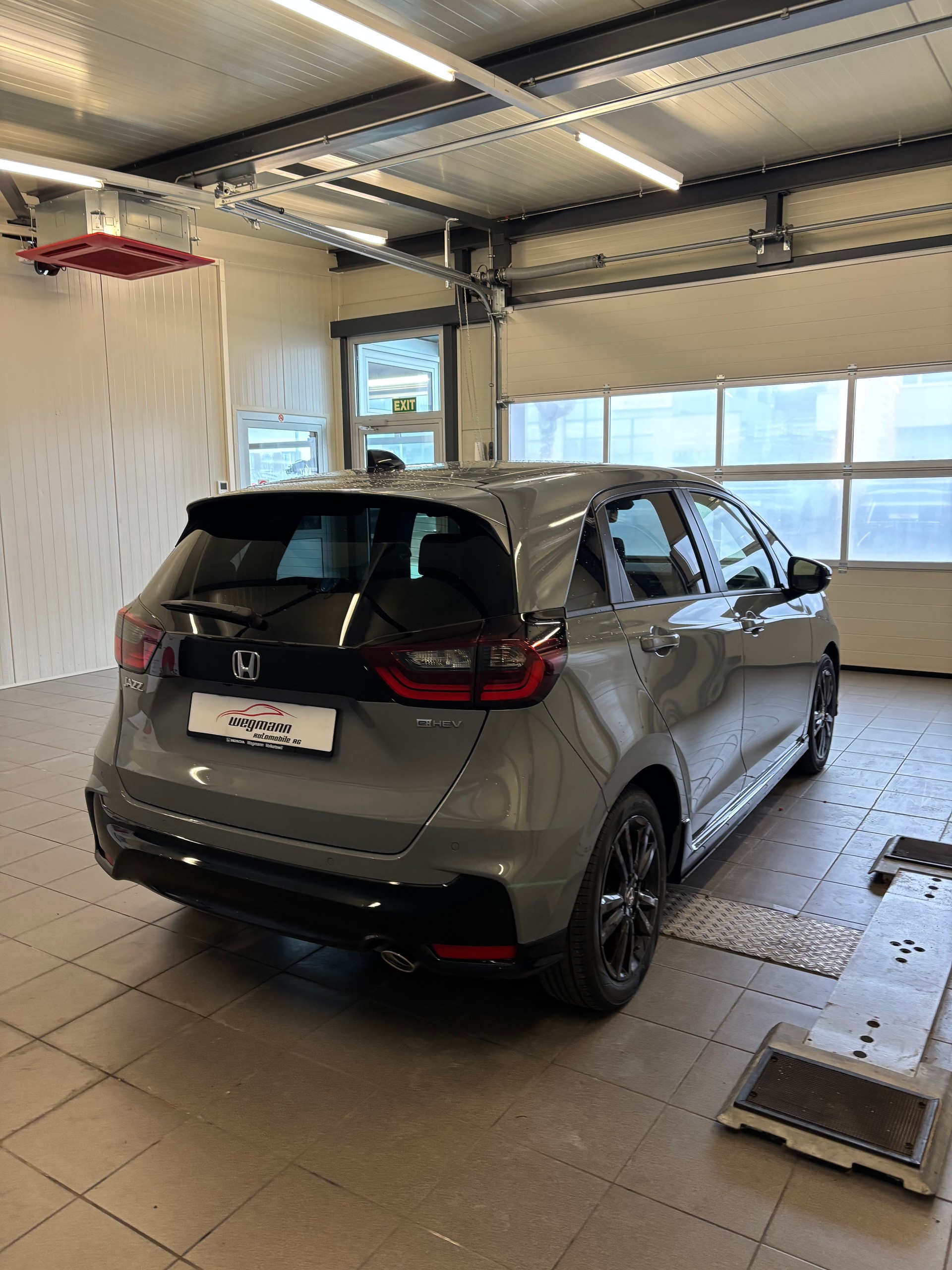 HONDA Jazz 1.5i-MMD Advance Sport E-CVT-image-3