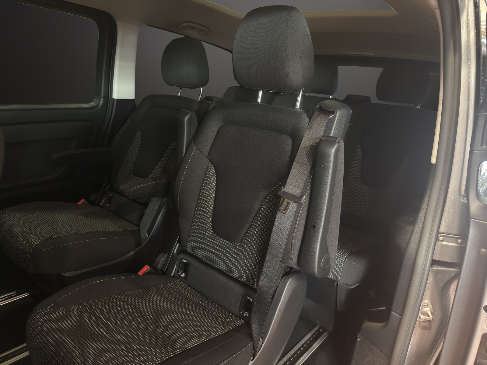 MERCEDES-BENZ Vito 116 CDI Lang Tourer 9G-Tronic 4M Select-image-7