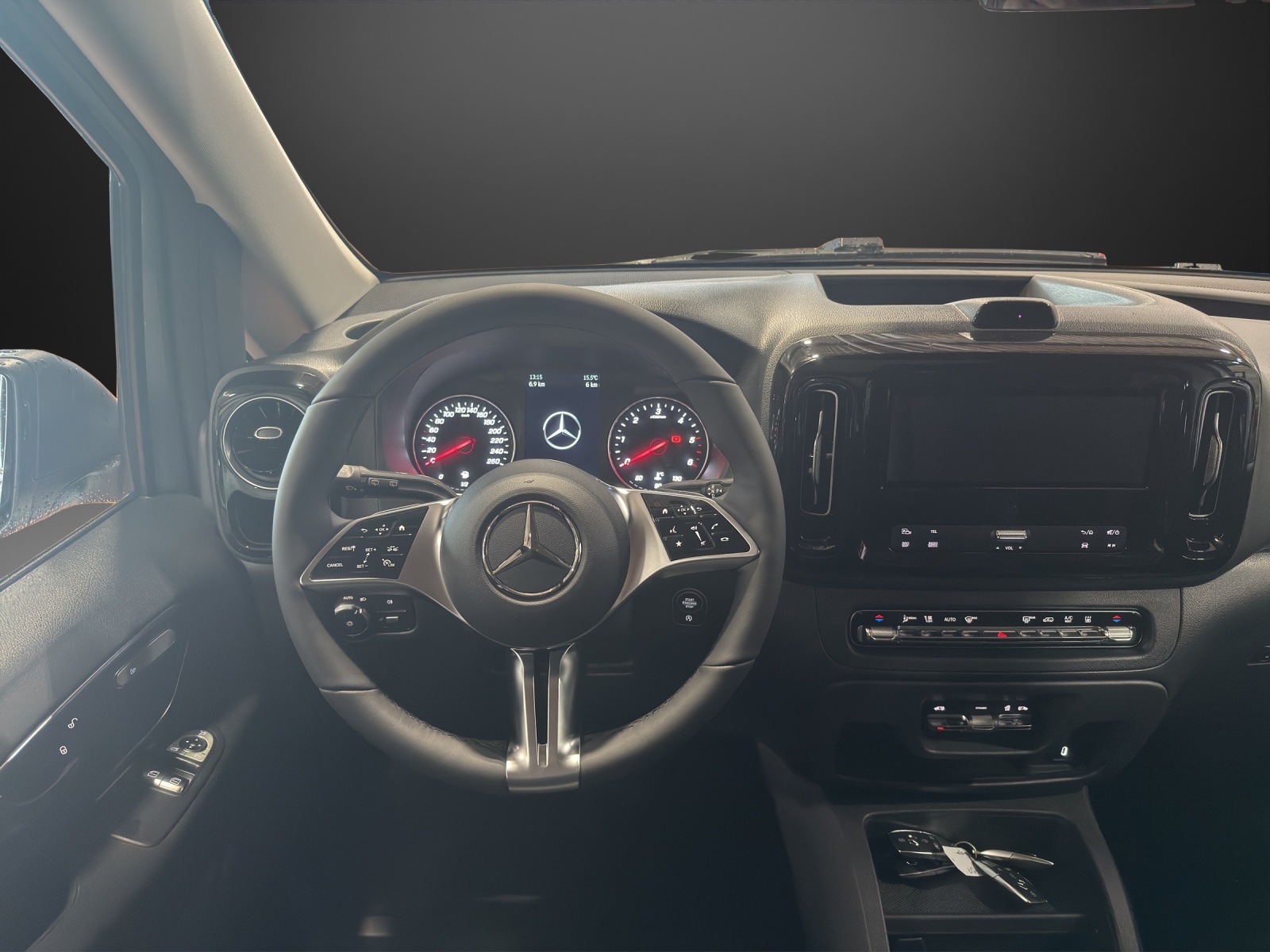 MERCEDES-BENZ Vito 116 CDI Lang Tourer 9G-Tronic 4M Select-image-8