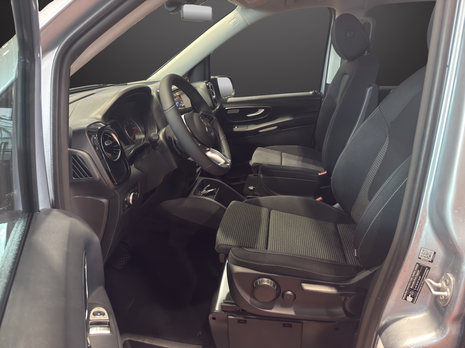 MERCEDES-BENZ Vito 116 CDI Lang Tourer 9G-Tronic 4M Select-image-6