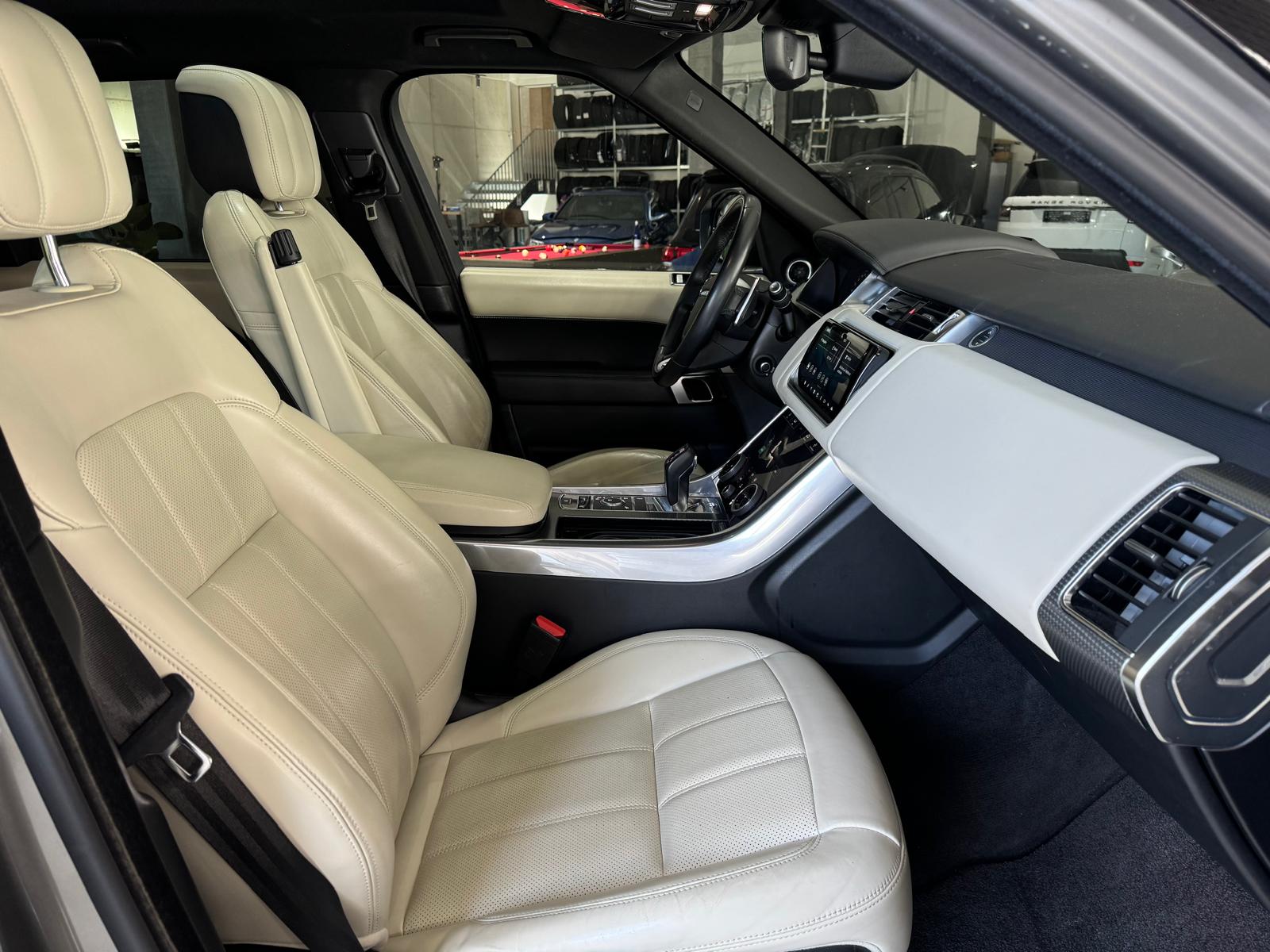 LAND ROVER Range Rover Sport 3.0 SDV6 HSE Dynamic Automatic-image-9