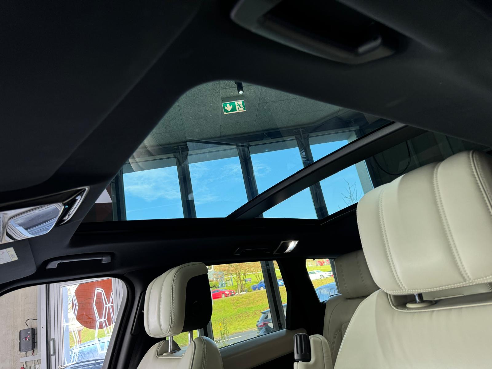 LAND ROVER Range Rover Sport 3.0 SDV6 HSE Dynamic Automatic-image-11