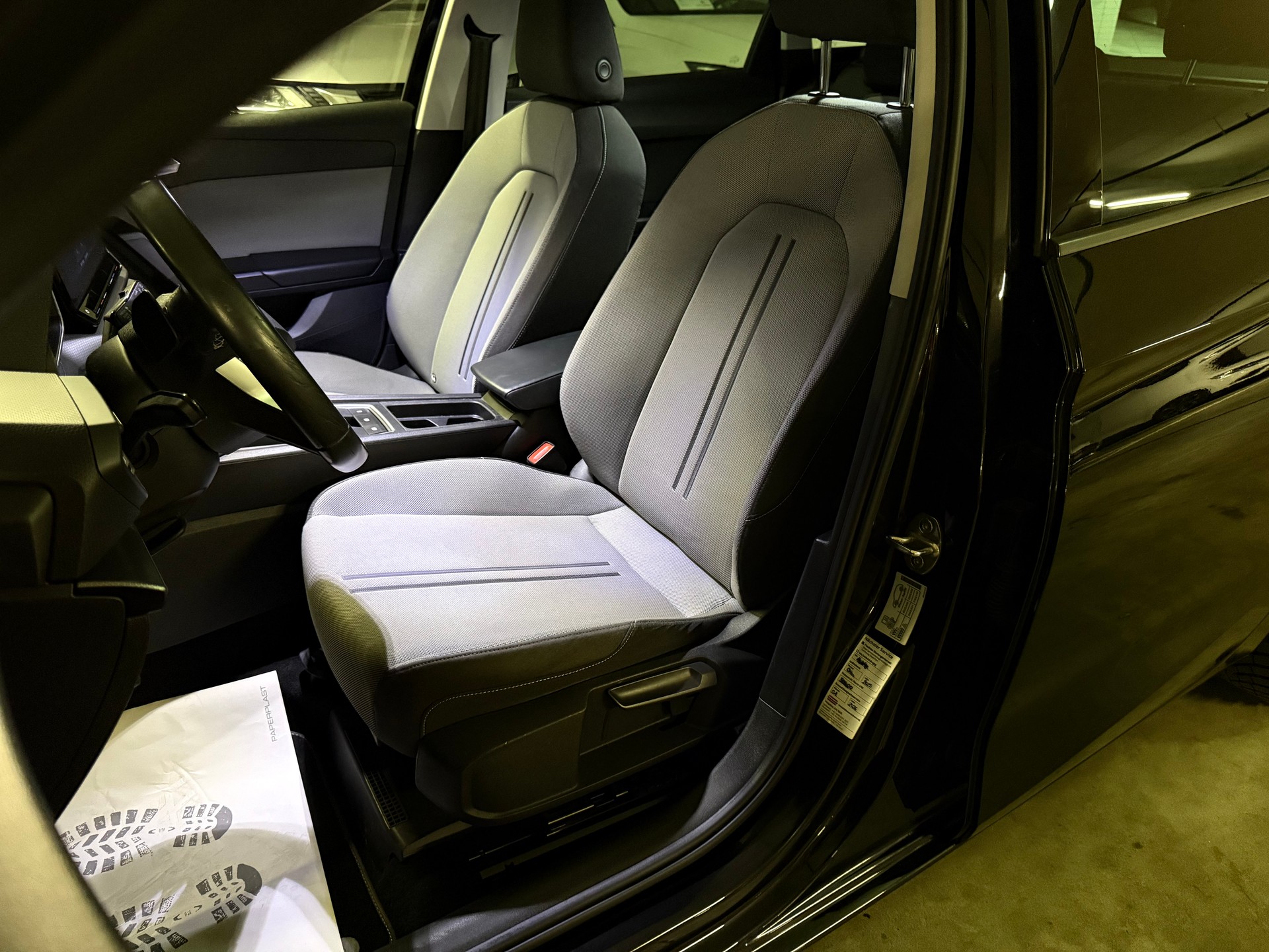 SEAT Leon ST 1.5 eTSI mHEV DSG Style-image-10