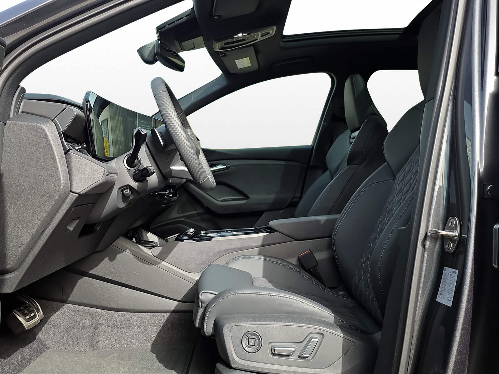 AUDI Q6 e-tron quattro-image-6