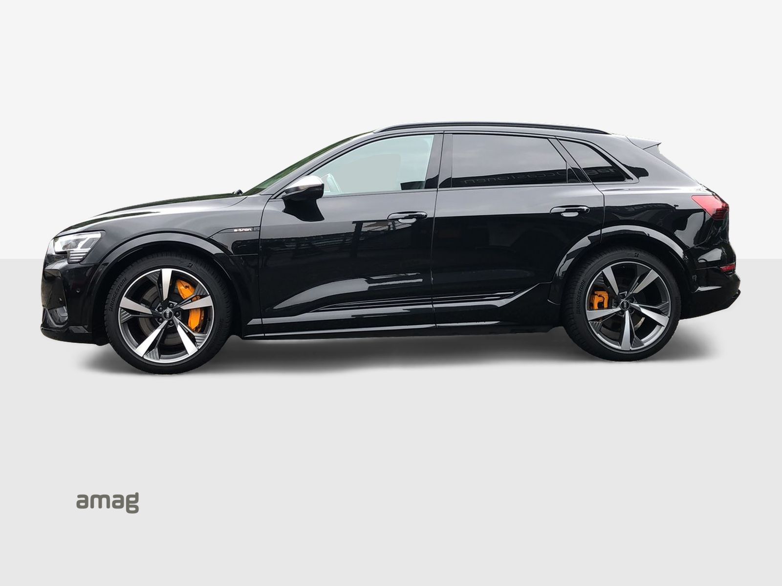 AUDI e-tron S quattro-image-0