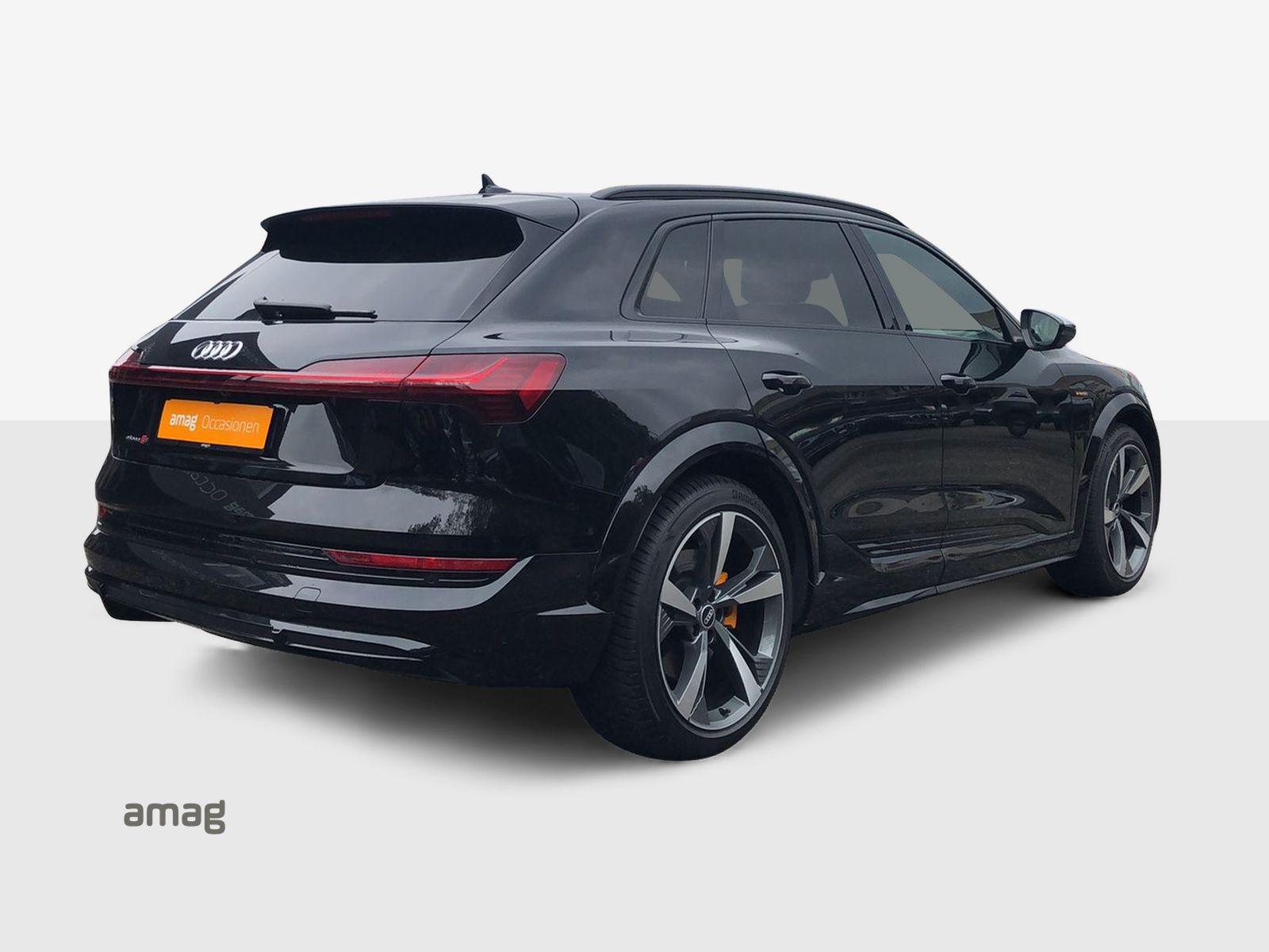 AUDI e-tron S quattro-image-2