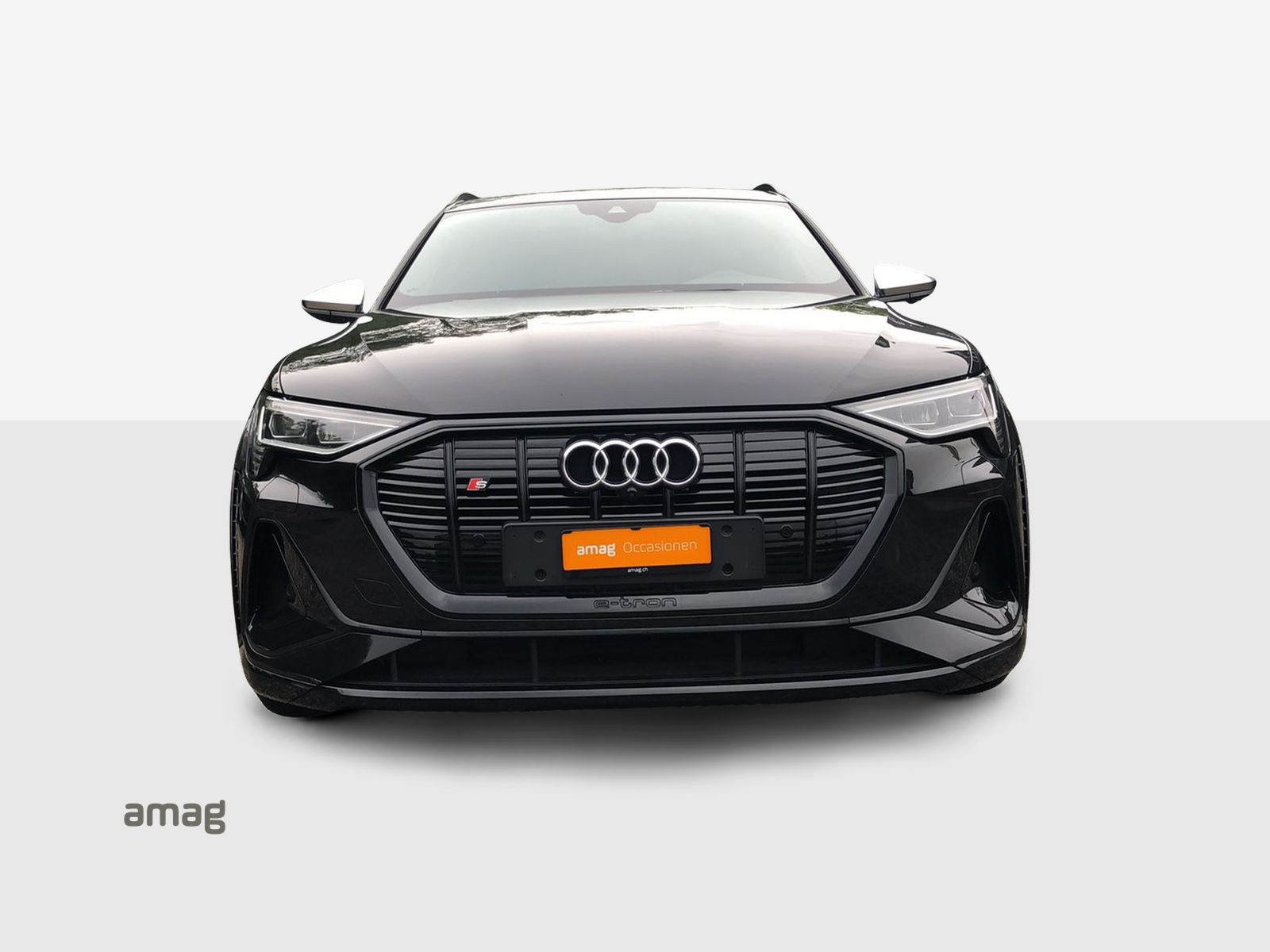 AUDI e-tron S quattro-image-6