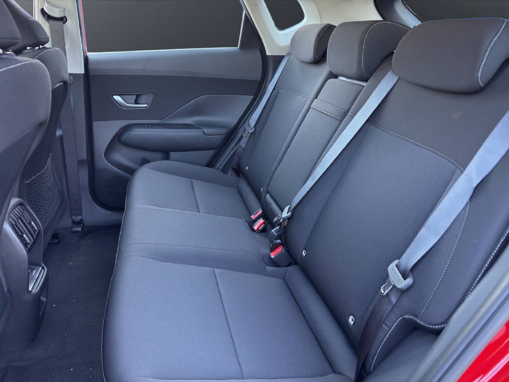 HYUNDAI Kona Electric Origo 65kWh-image-10