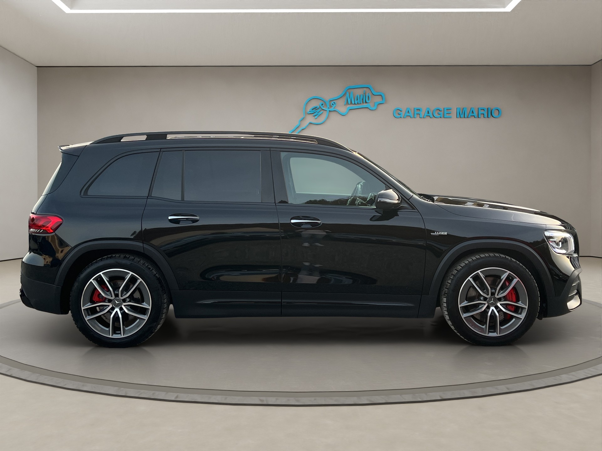 MERCEDES-BENZ GLB 35 AMG 4Matic 8G-Tronic-image-3