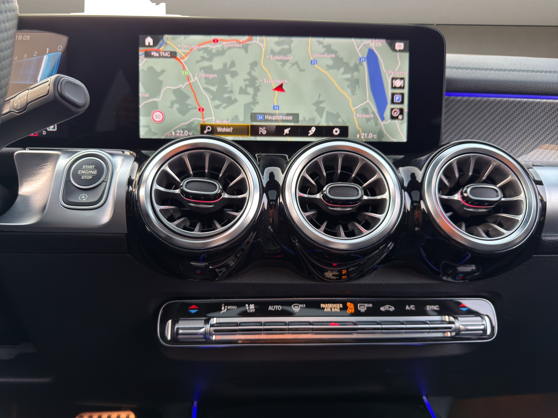 MERCEDES-BENZ GLB 35 AMG 4Matic 8G-Tronic-image-10