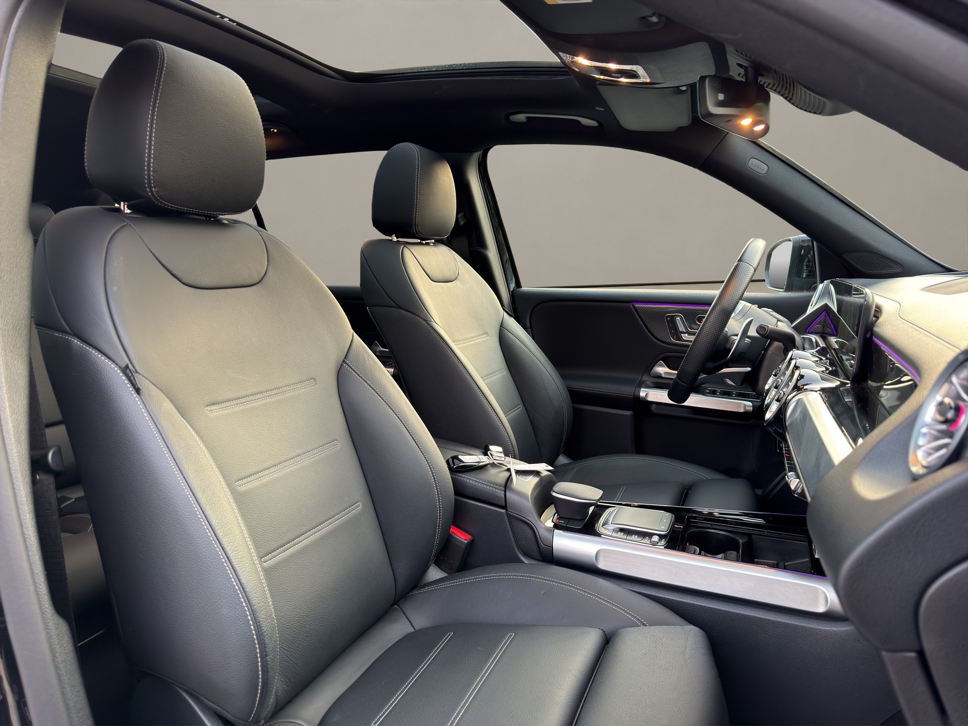 MERCEDES-BENZ GLB 35 AMG 4Matic 8G-Tronic-image-9