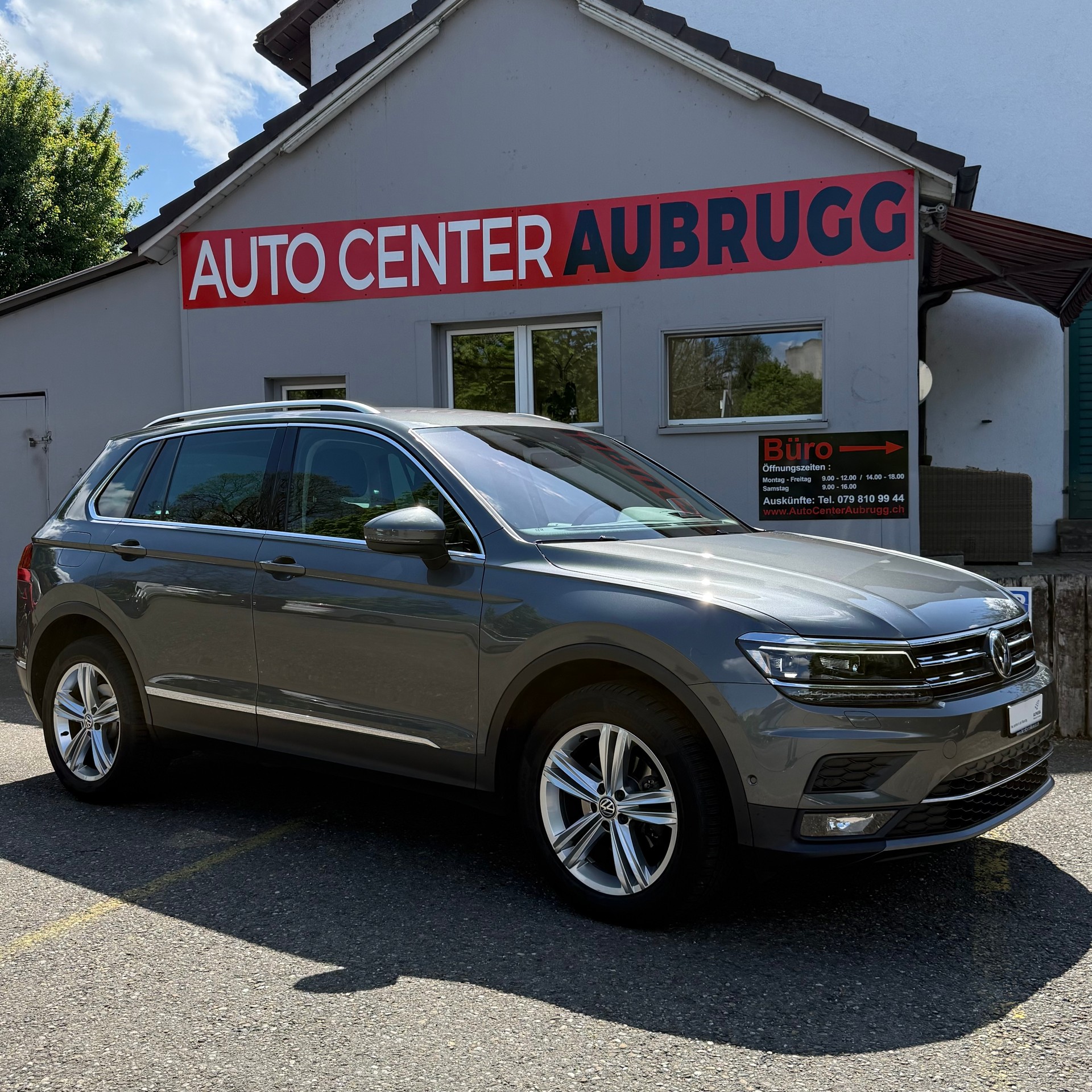 VW Tiguan 2.0 TDI SCR Highline 4Motion DSG *Anhängerkupplung*-image-29