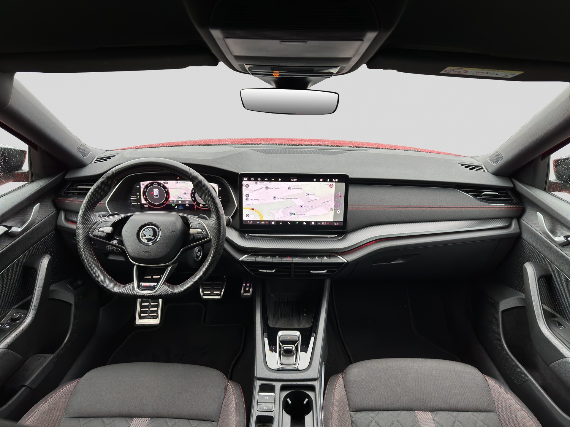 SKODA Octavia RS 2.0 TSI Black DSG-image-15