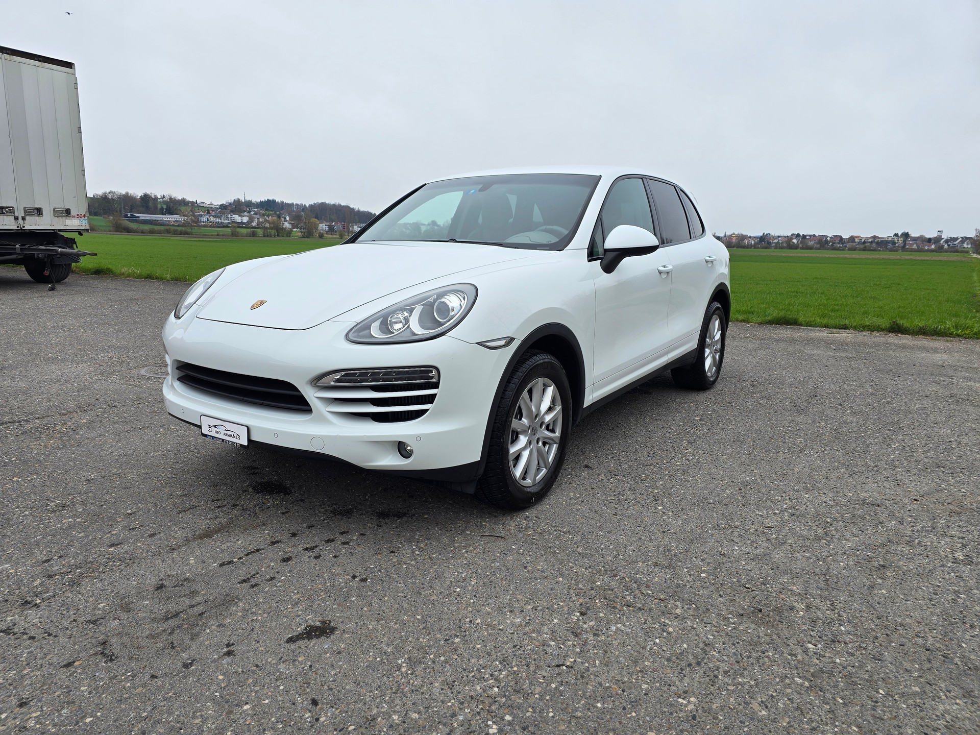 PORSCHE Cayenne Diesel-image-1
