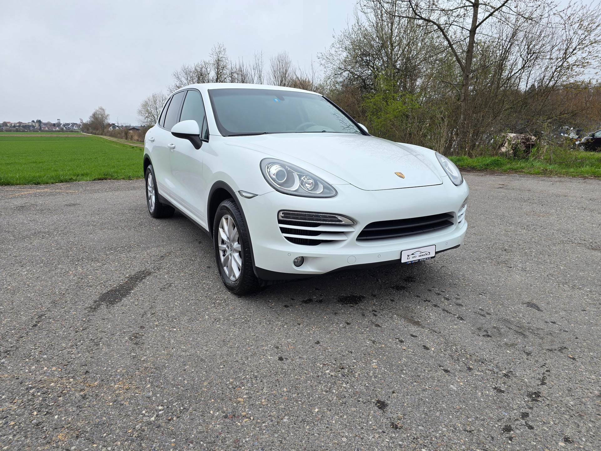 PORSCHE Cayenne Diesel-image-2