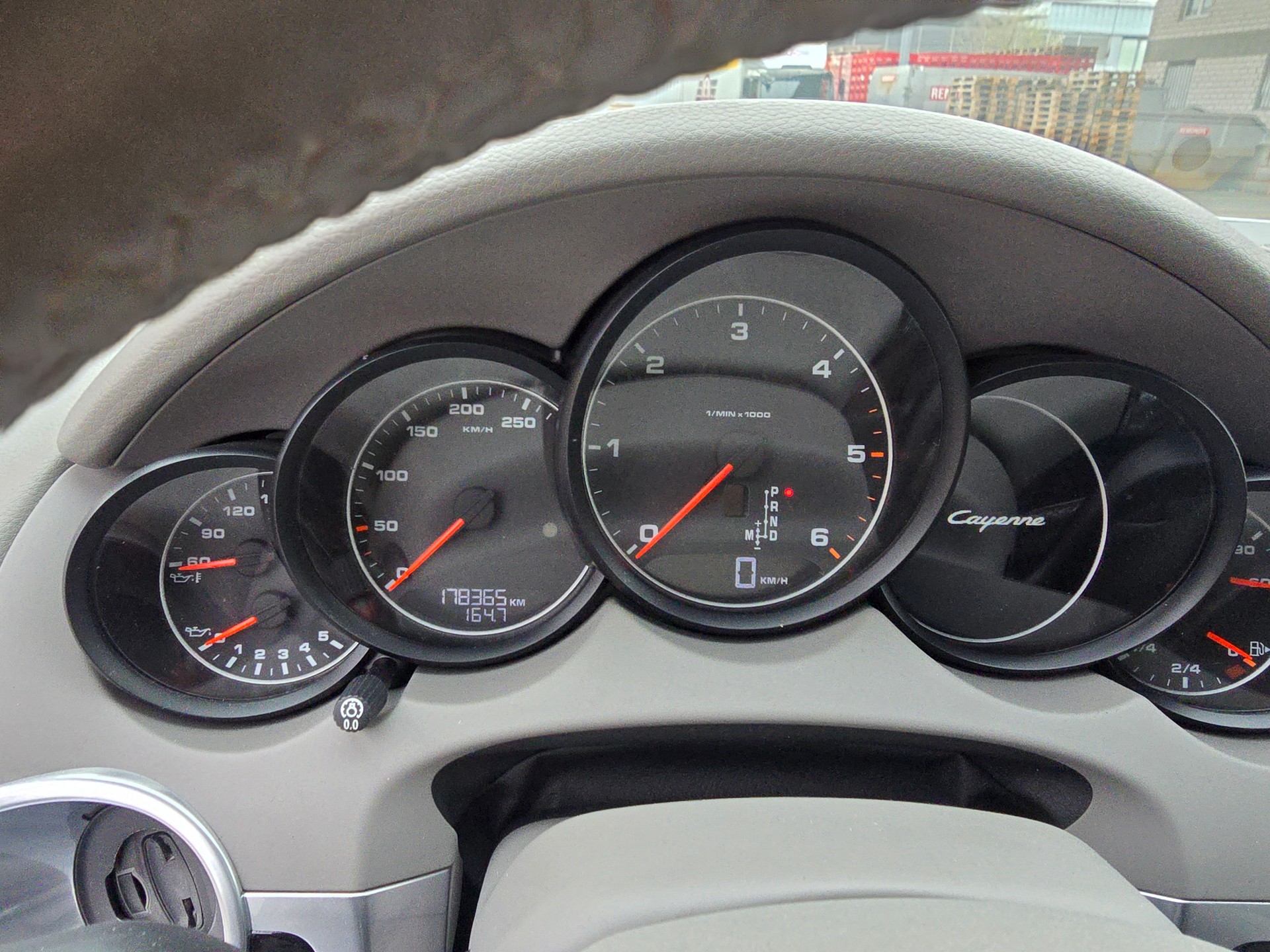 PORSCHE Cayenne Diesel-image-19