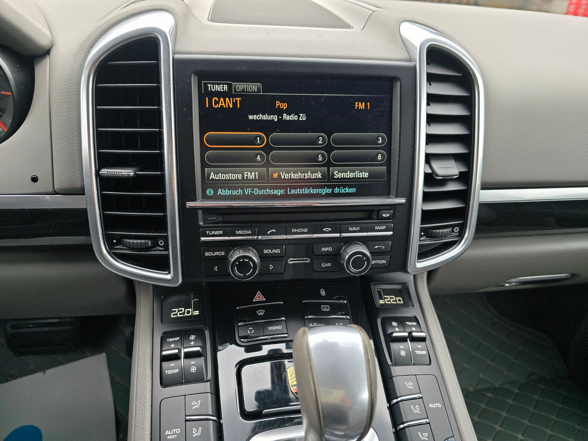 PORSCHE Cayenne Diesel-image-21