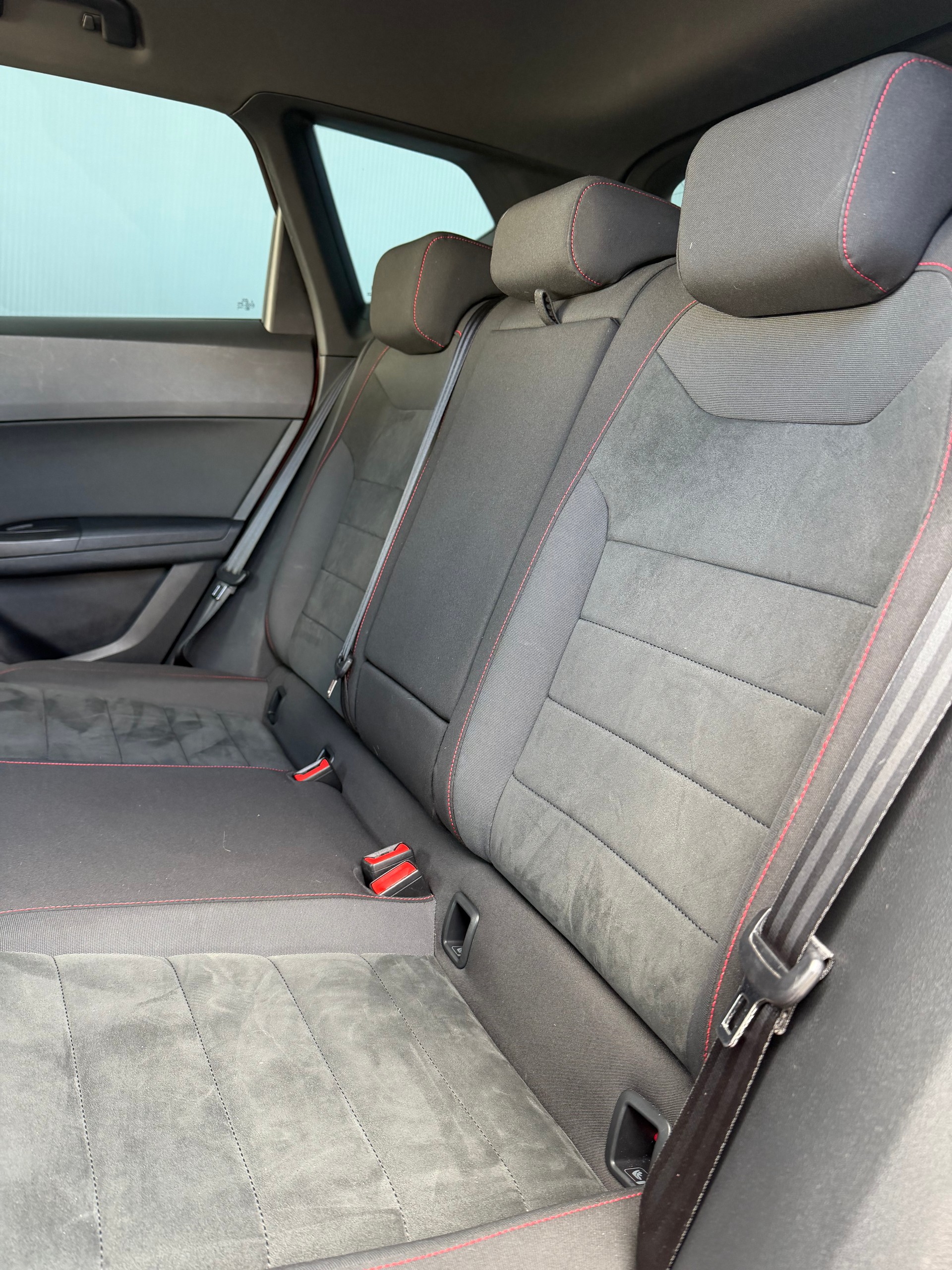 SEAT Ateca 2.0 TSI FR 4Drive DSG-image-6