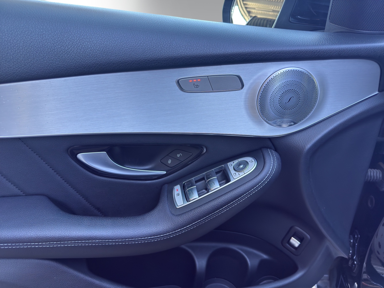 Image MERCEDES-BENZ GLC-250 GLC 250 AMG Line 4Matic