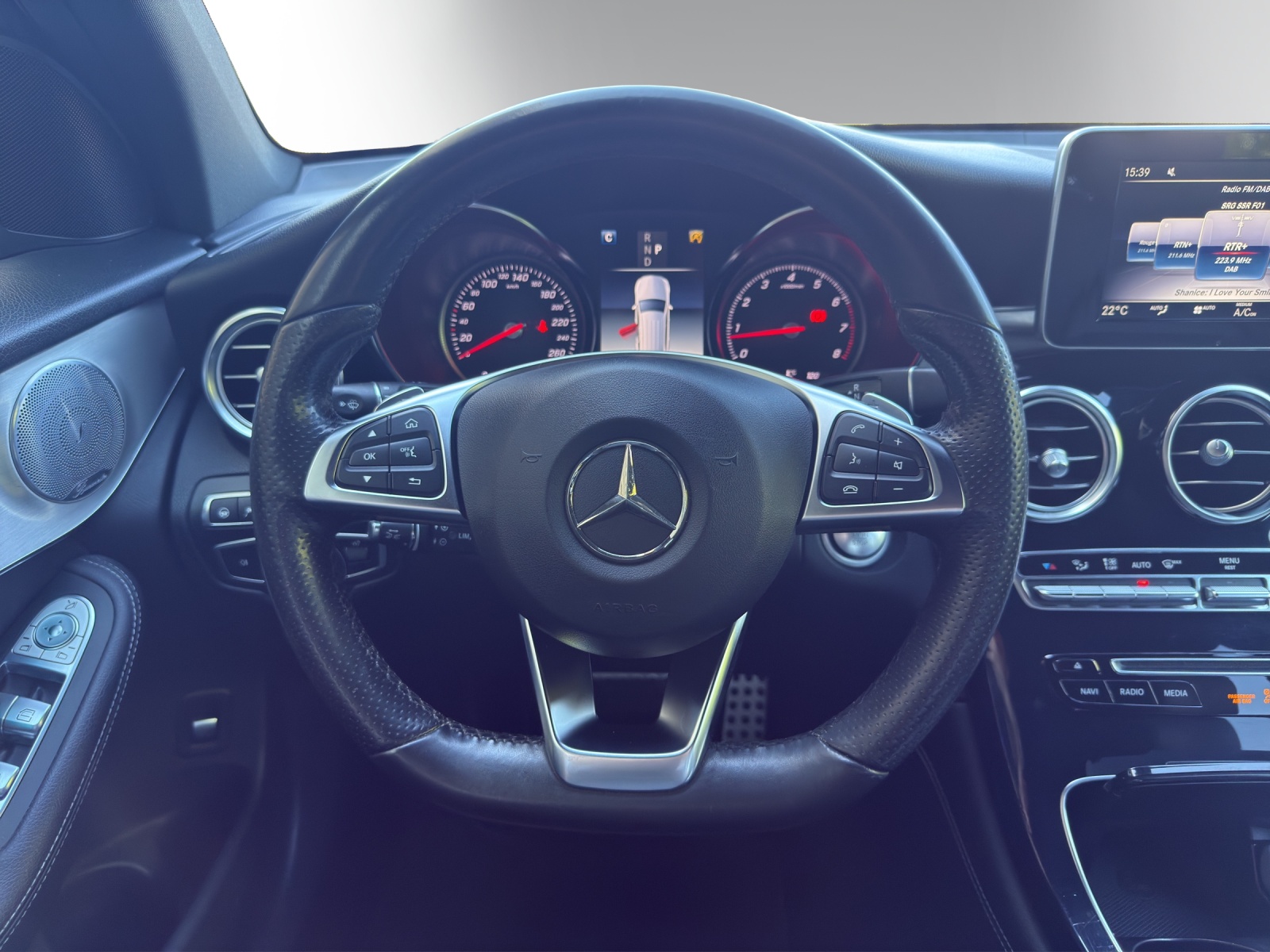 Image MERCEDES-BENZ GLC-250 GLC 250 AMG Line 4Matic