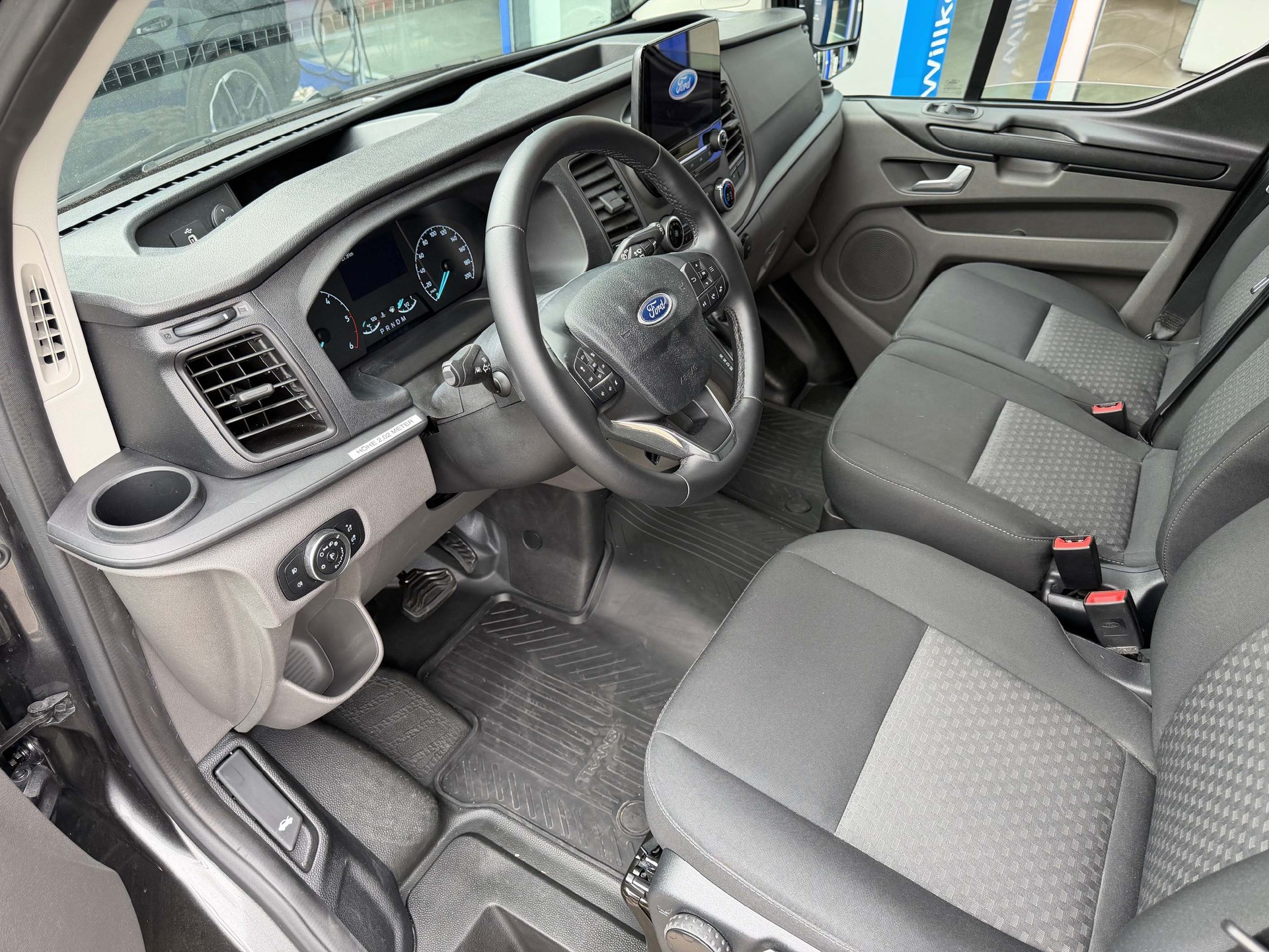 FORD Transit Custombi 9 Plätzer, Anhängelast 2'800kg-image-7