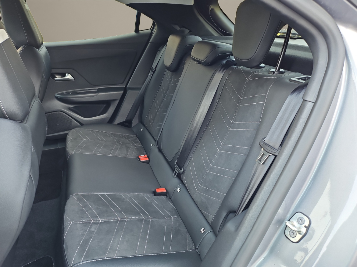 OPEL Mokka-e Ultimate-image-10
