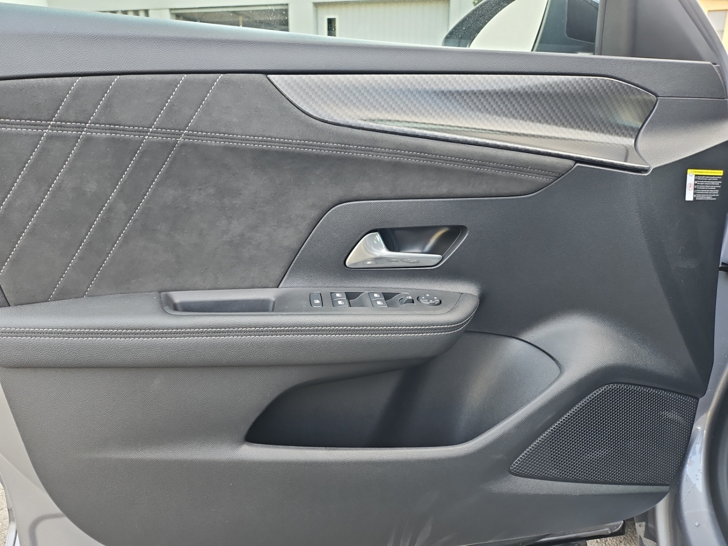 OPEL Mokka-e Ultimate-image-11