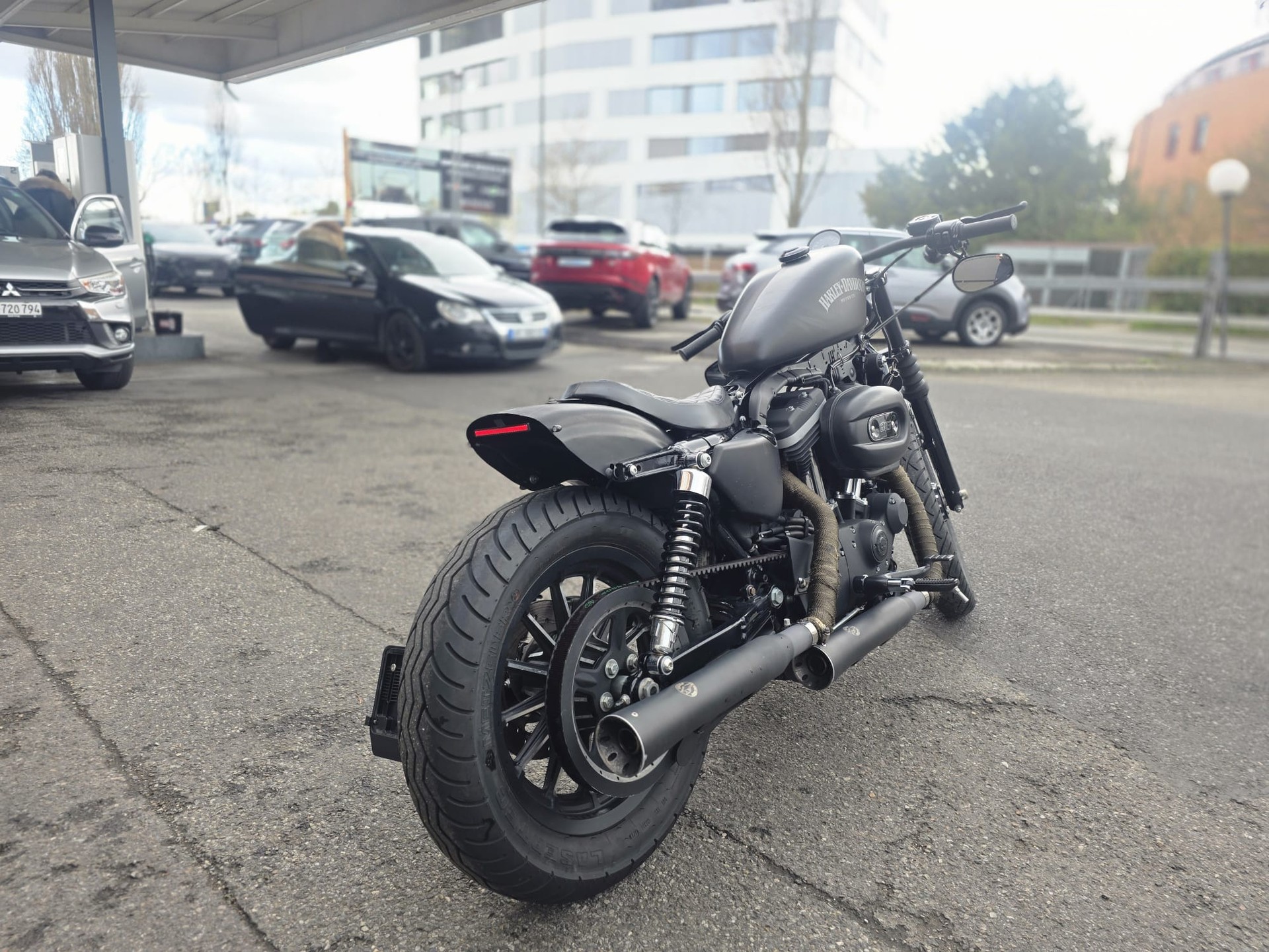 HARLEY-DAVIDSON XL 883 N Sportster Iron (25kW)-image-3