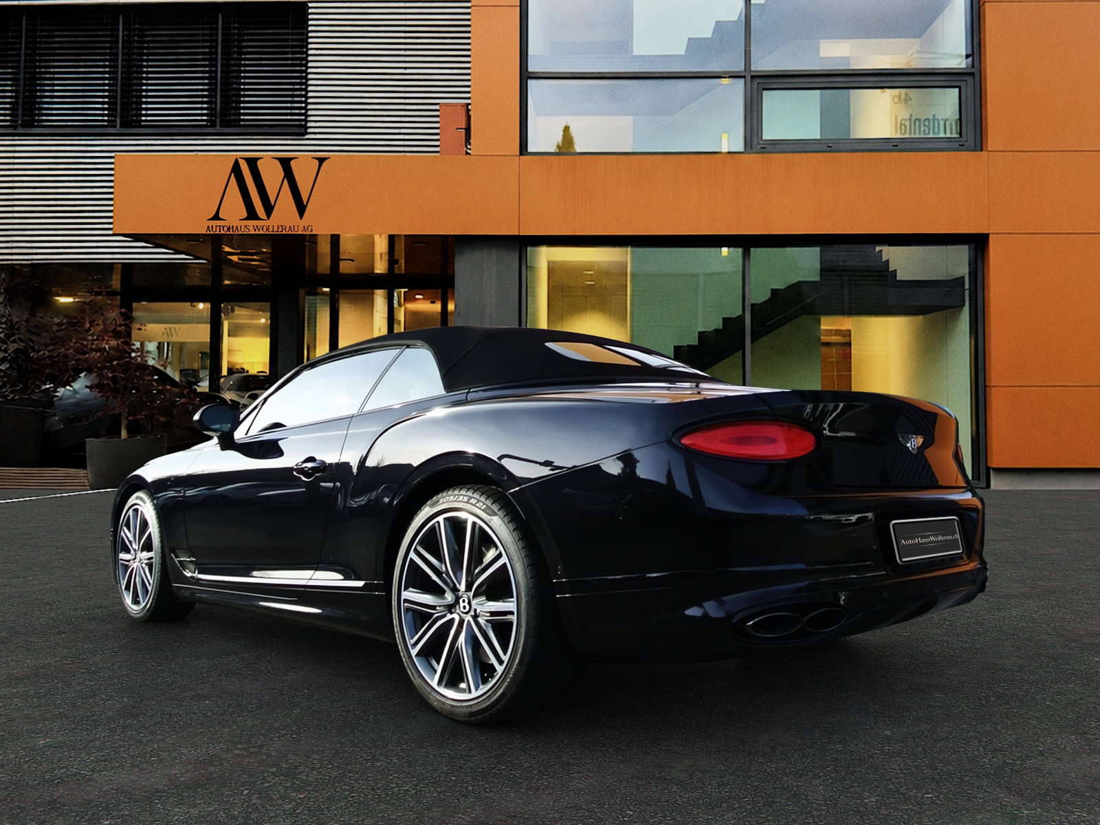 BENTLEY Continental GTC 4.0 V8 S-image-11