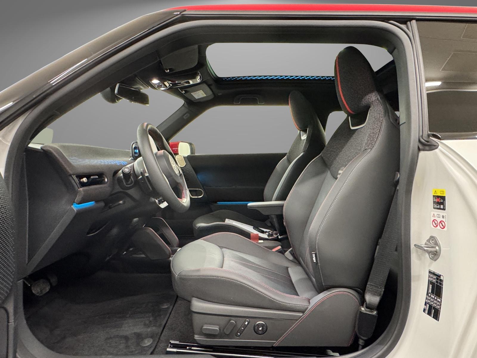 MINI J01 John Cooper Works-image-10